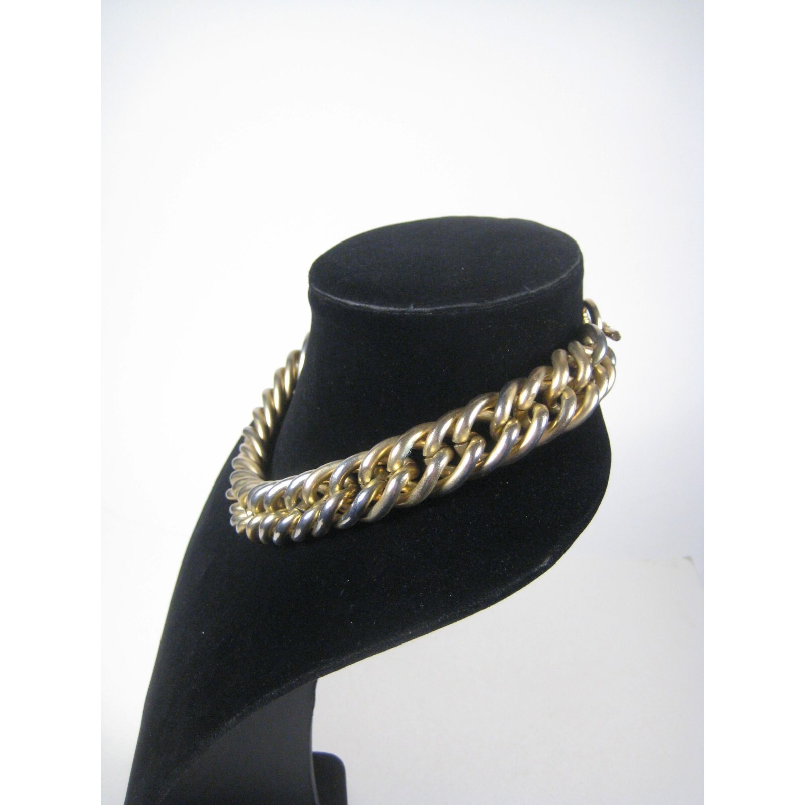 Necklace 19 In Metal Goldtone Chain Statement Festival Heavy Vintage Toggle WEAR