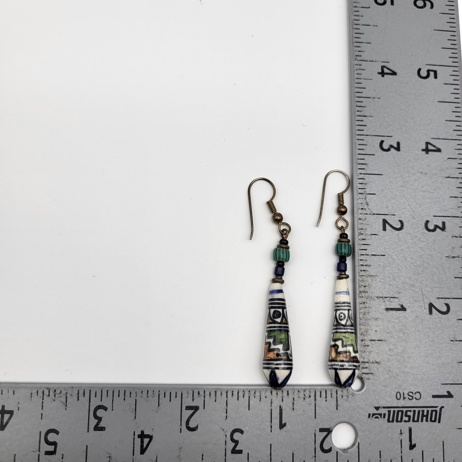Beautiful vintage Boho Tribal beaded elongated dangle earrings Southwest