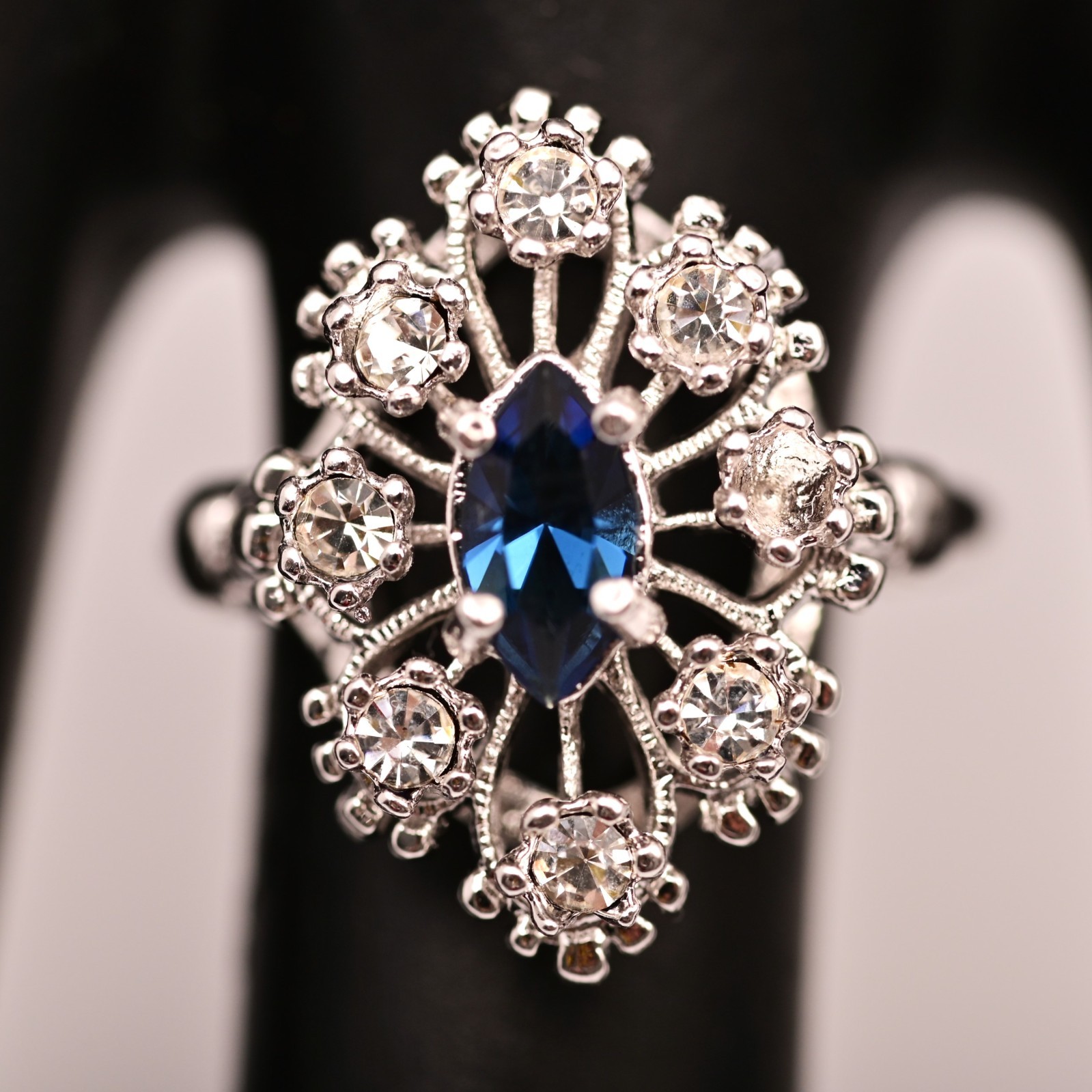 Antique Original Vintage Signed Designer 18k HGE Sapphire Gemstone Estate Ring