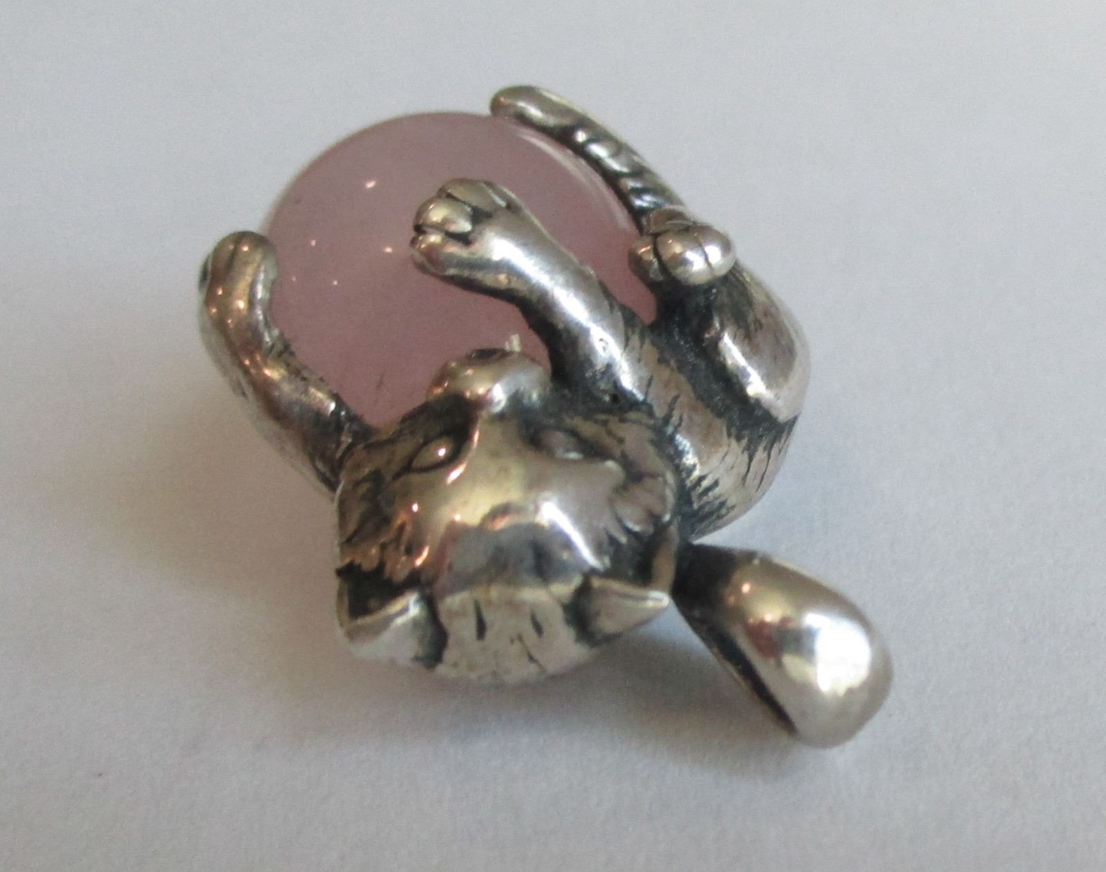 1in VINTAGE STERLING SILVER ROSE QUARTZ ORB CAT PENDANT POOLS OF LIGHT STYLE