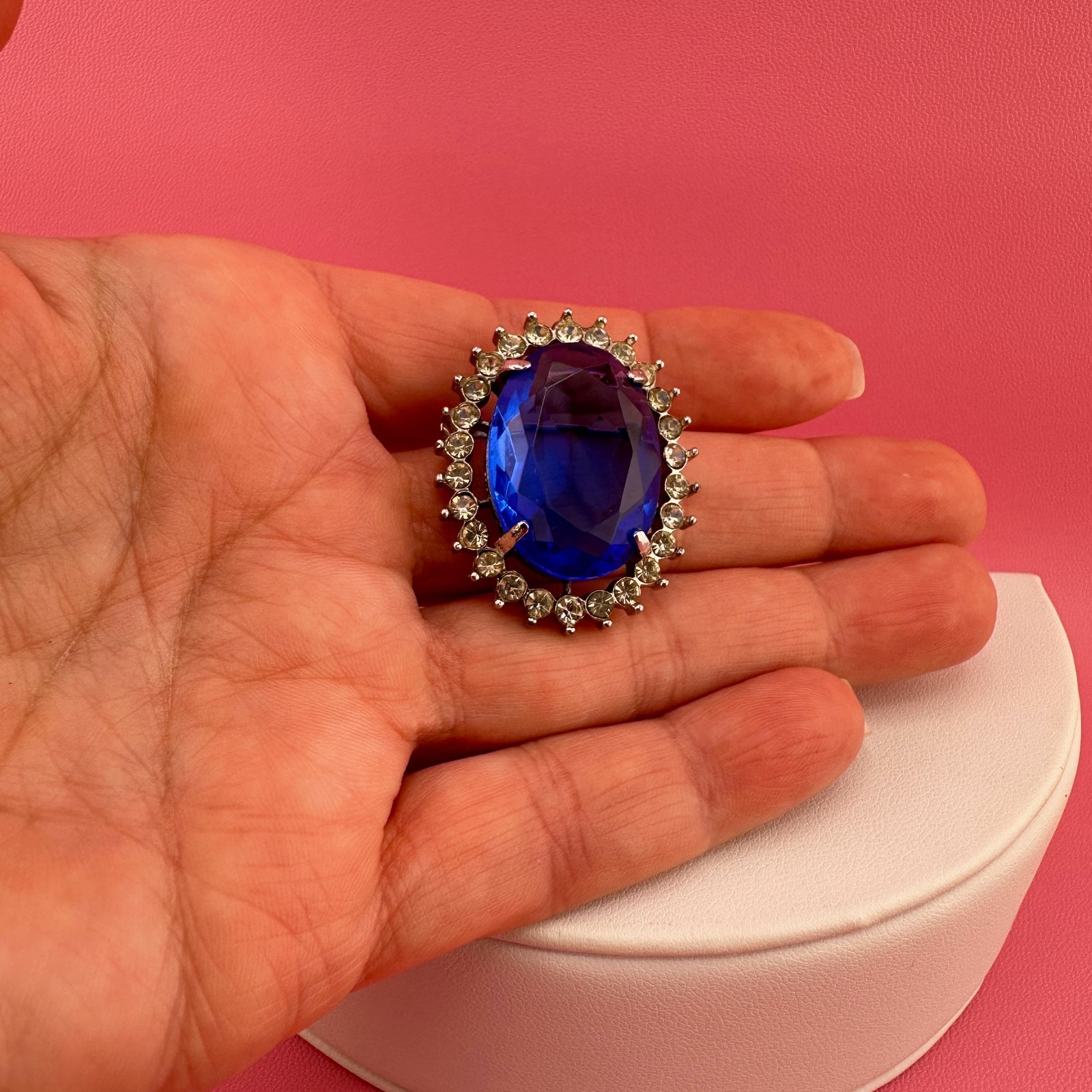 Vintage Crystal Brooch Pendant LG Blue Oval Faceted Stone Open Back Prong Set