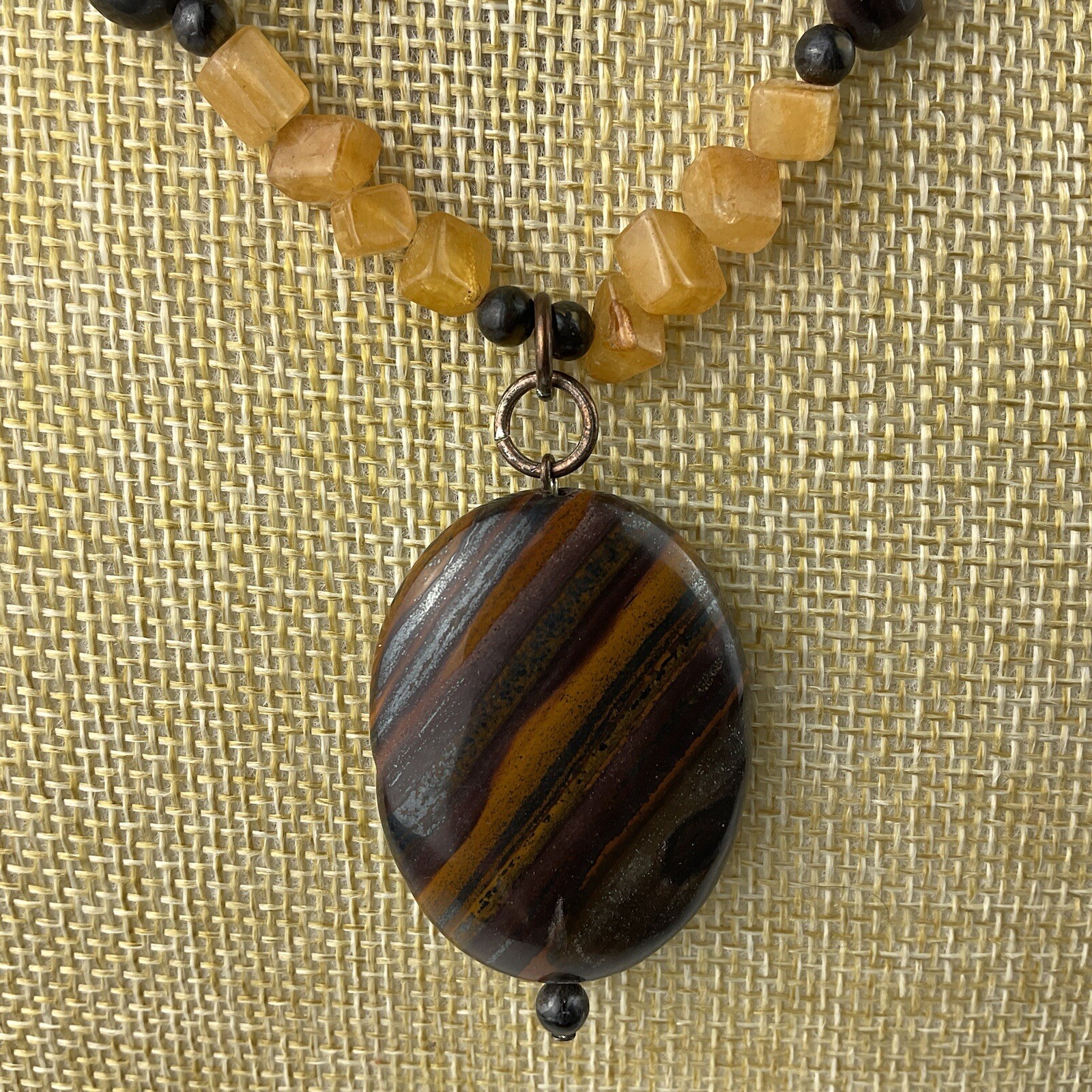 Vtg Genuine Brown Gold Tiger Iron Pendant Yellow Citrine Beaded Necklace Sz 17″