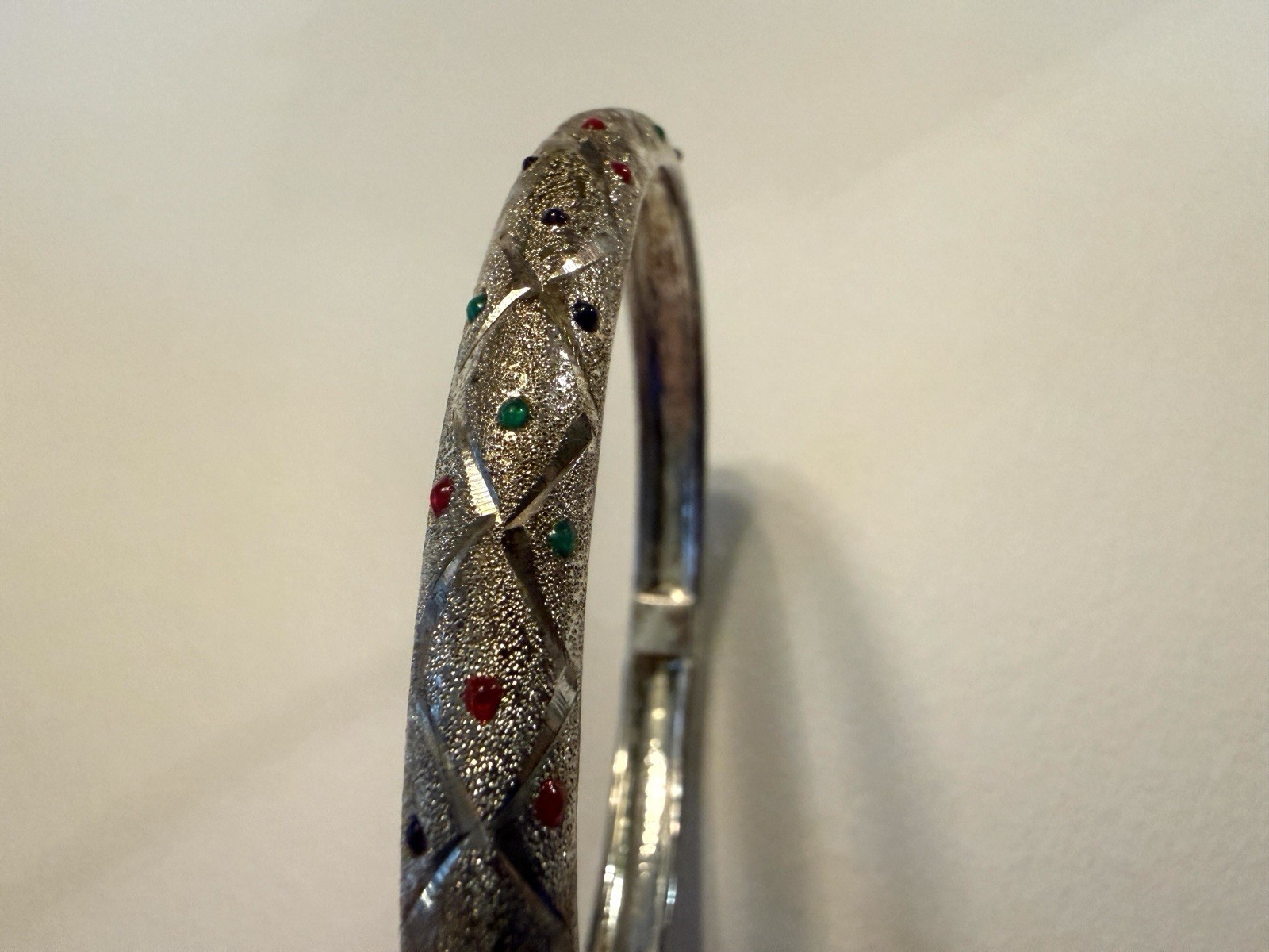 VINTAGE STUNNING STERLING SILVER BANGLE BRACELET ~ 925