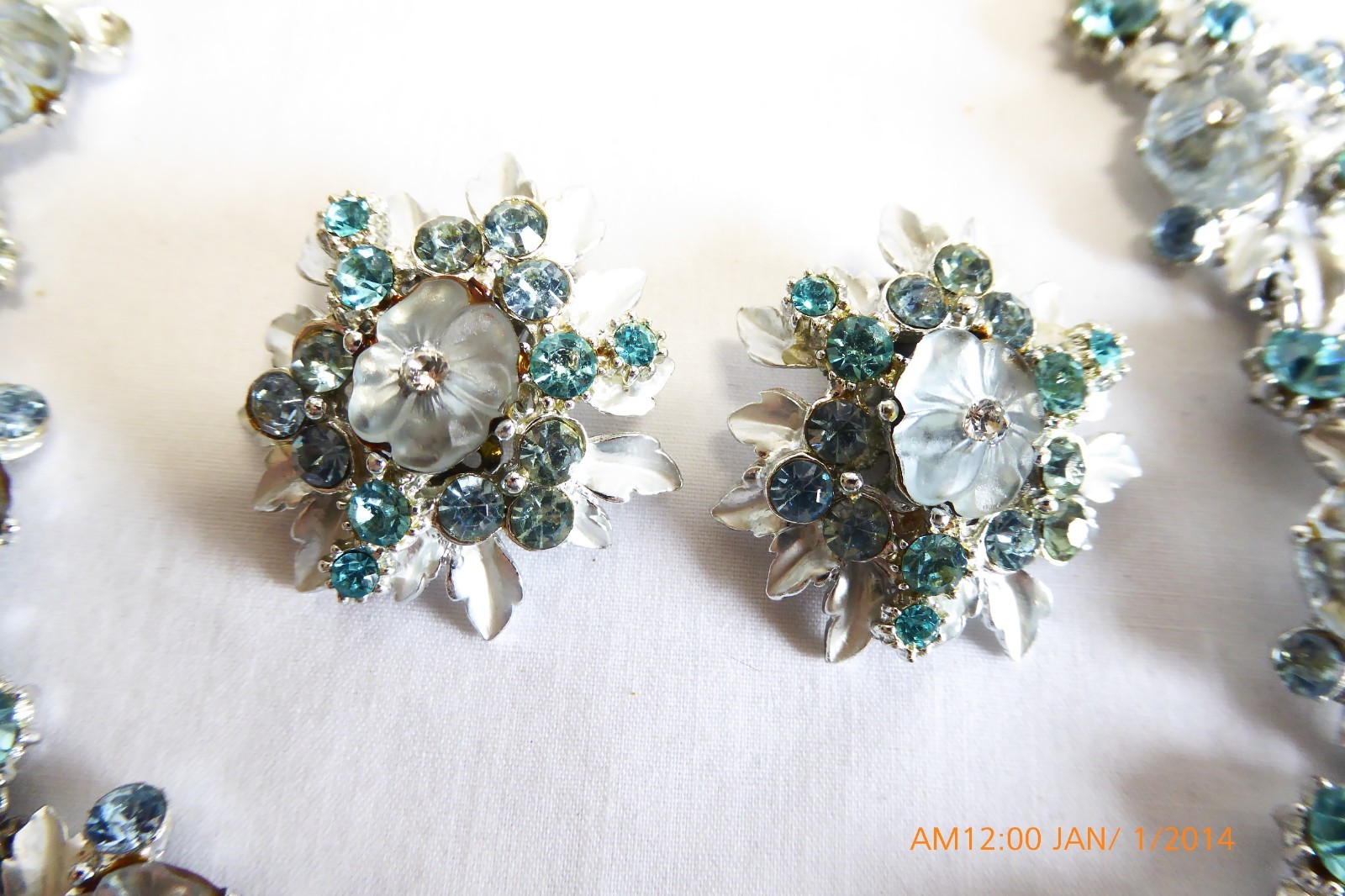FABULOUS FLORENZA ART GLASS ENAMEL RHINESTONE NECKLACE EARRINGS SET