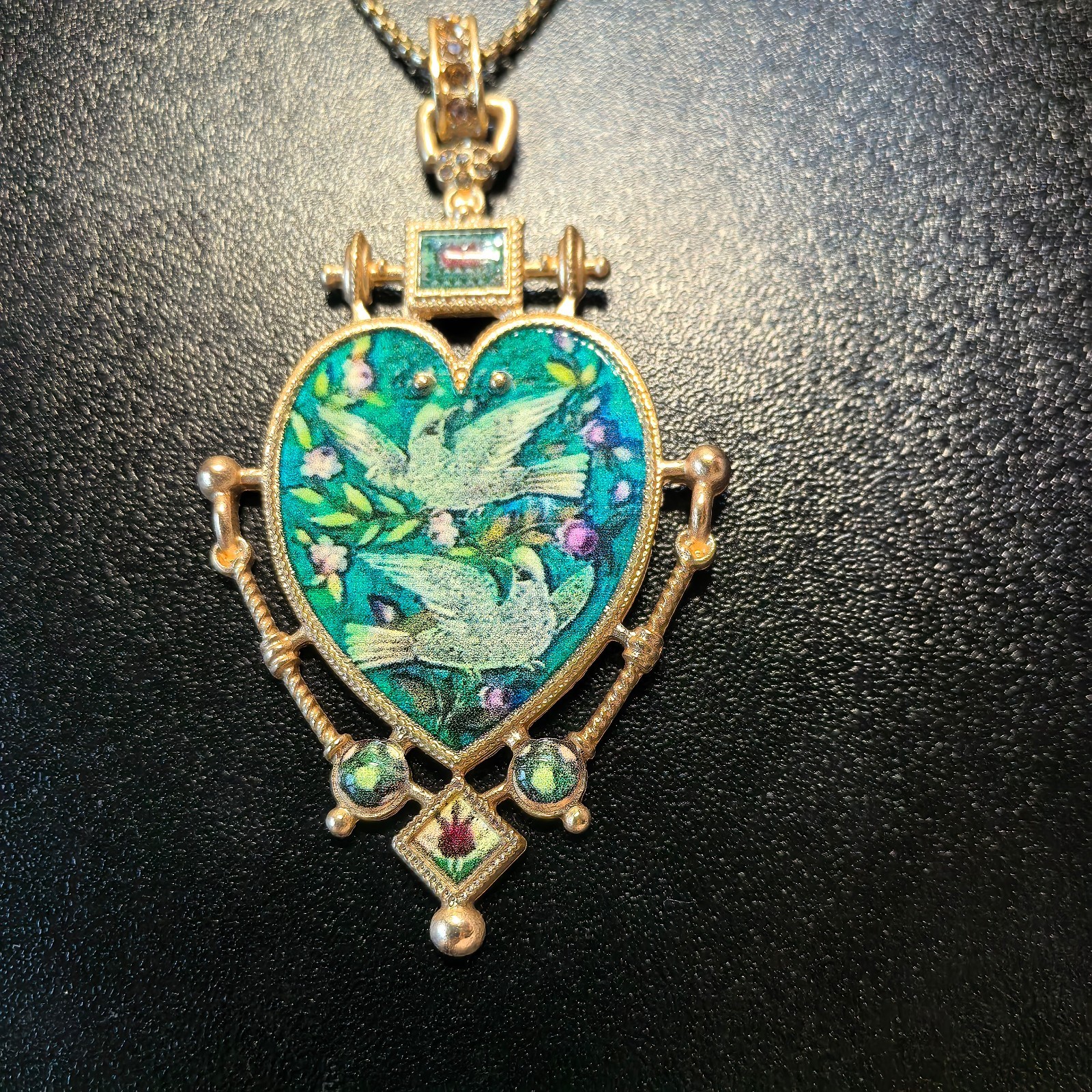 Vintage European Heart Enamel Necklace Unique Dove Inlay Retro Pendant Jewelry