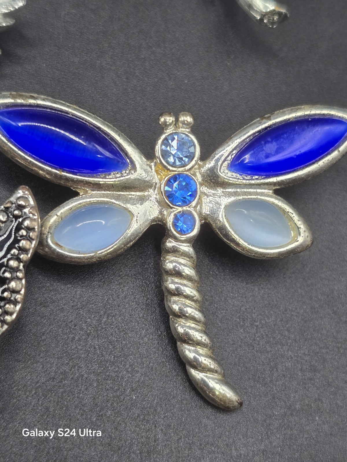 Vintage Costume Jewelry Brooch Lot 18pc Black Butterfly Neptune Sea Dragon Rose