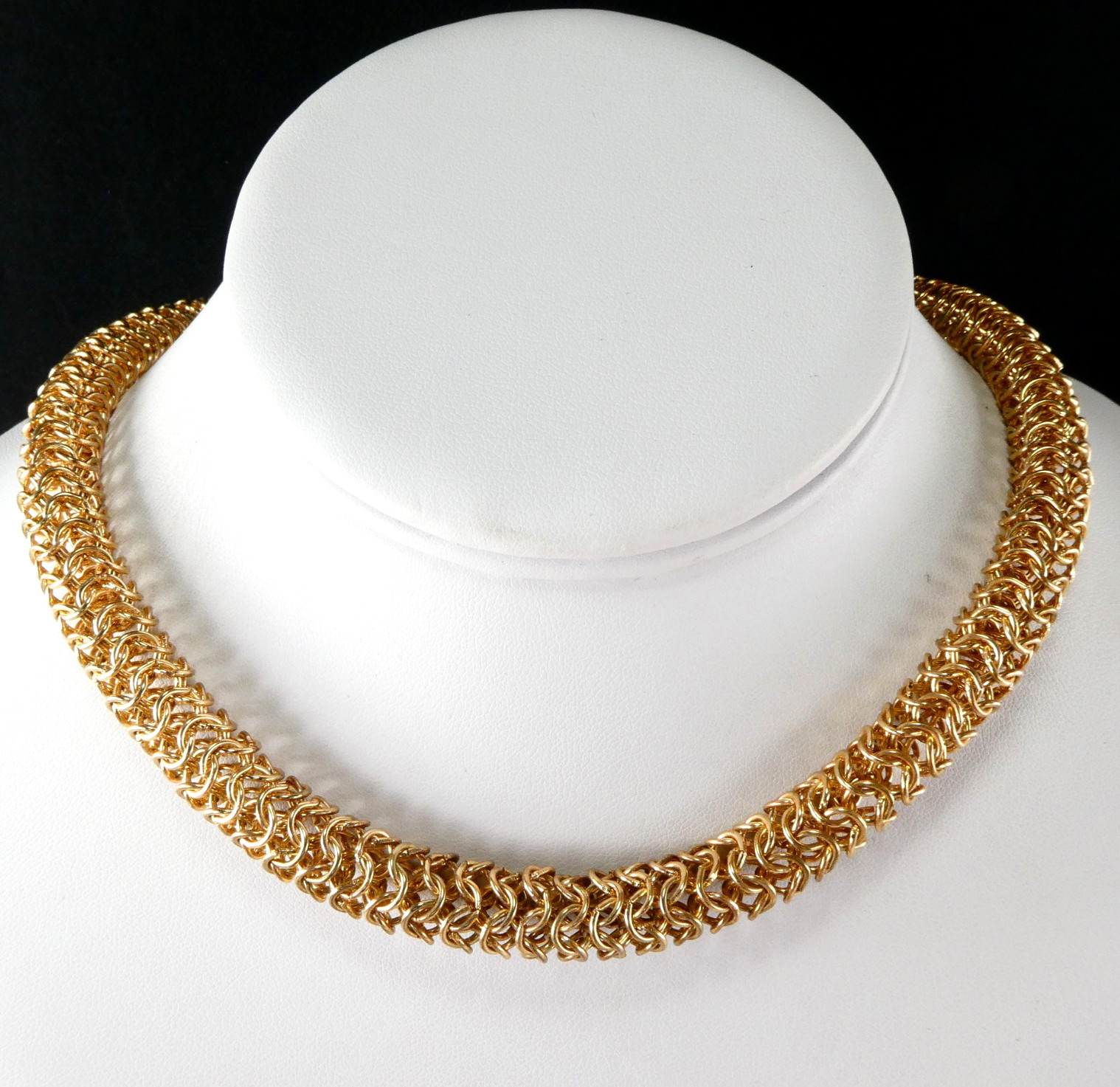 Nicole Miller Chainmail Necklace Gold Tone Thick 21″ Length