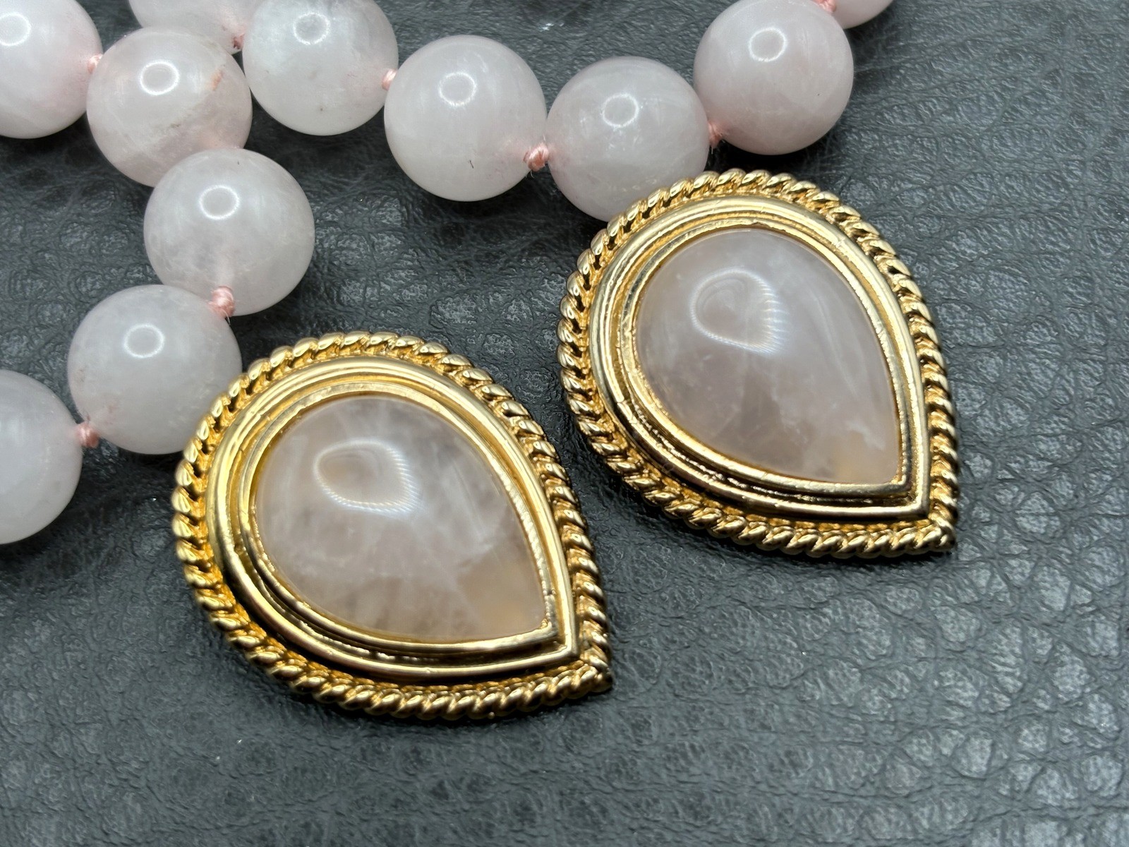 Vintage 80s Rose Quartz Hand Bead Necklace Gold Tone Teardrop Clip Earrings Set
