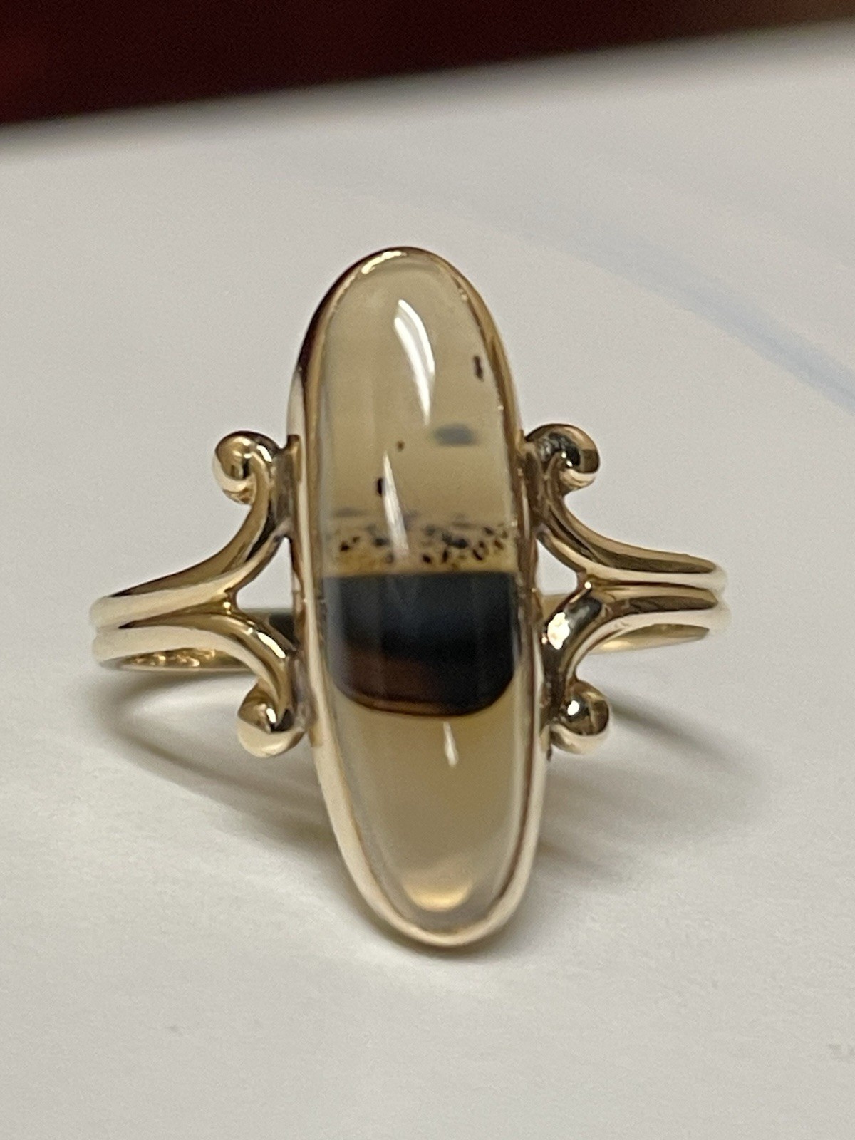 Vintage Victorian 10K Yellow Gold Elongated Beveled Montana Agate Ring Sz 5.5