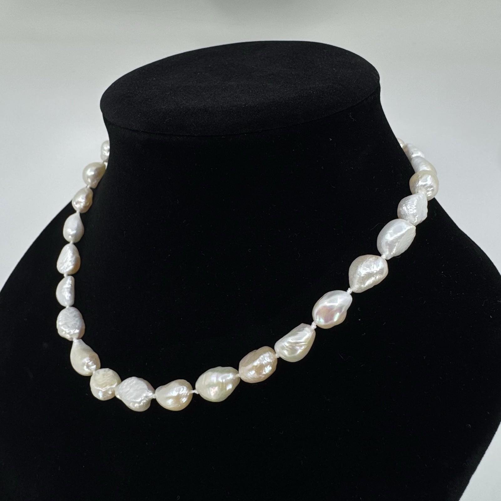Baroque Pearl Necklace Natural Freshwater 16” Knotted 8.5-9.5mm Pearls VTG