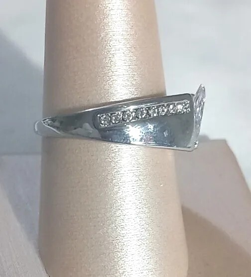 Solitaire Ring Pave Cubic Zirconium Silver Tone Size 8.75 New Formal Elegant