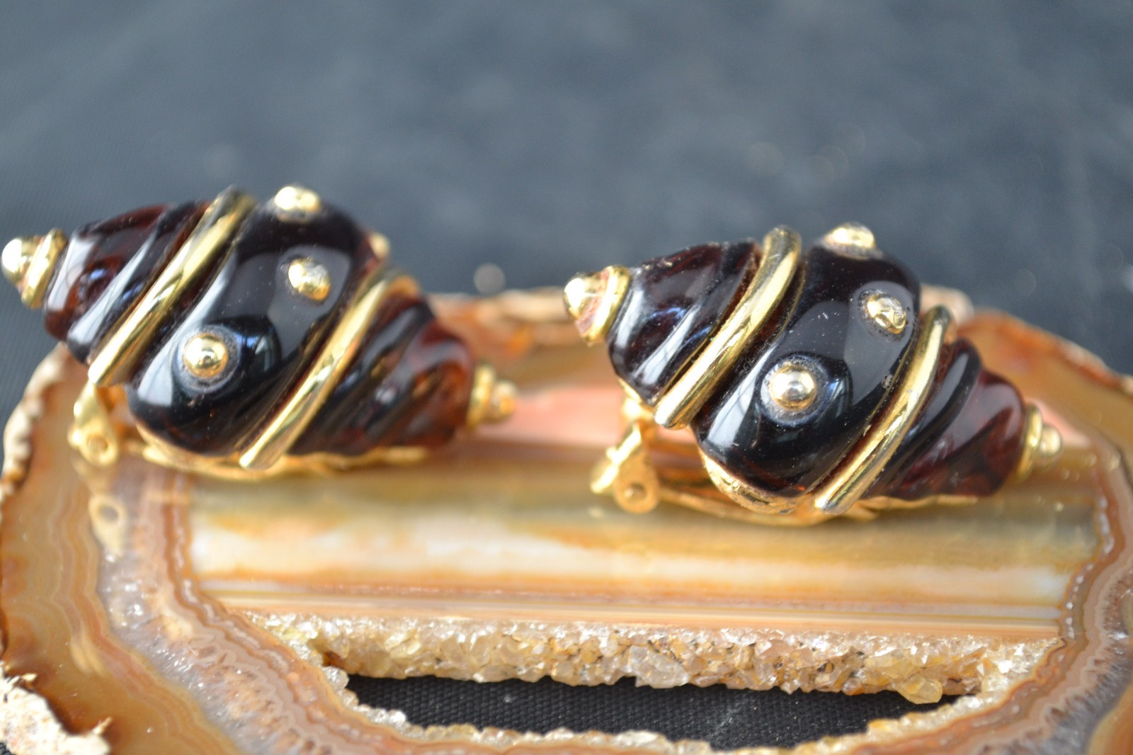 Kenneth Jay Lane KJL earrings clip on seashell Honey Amber color Lucite gold ton