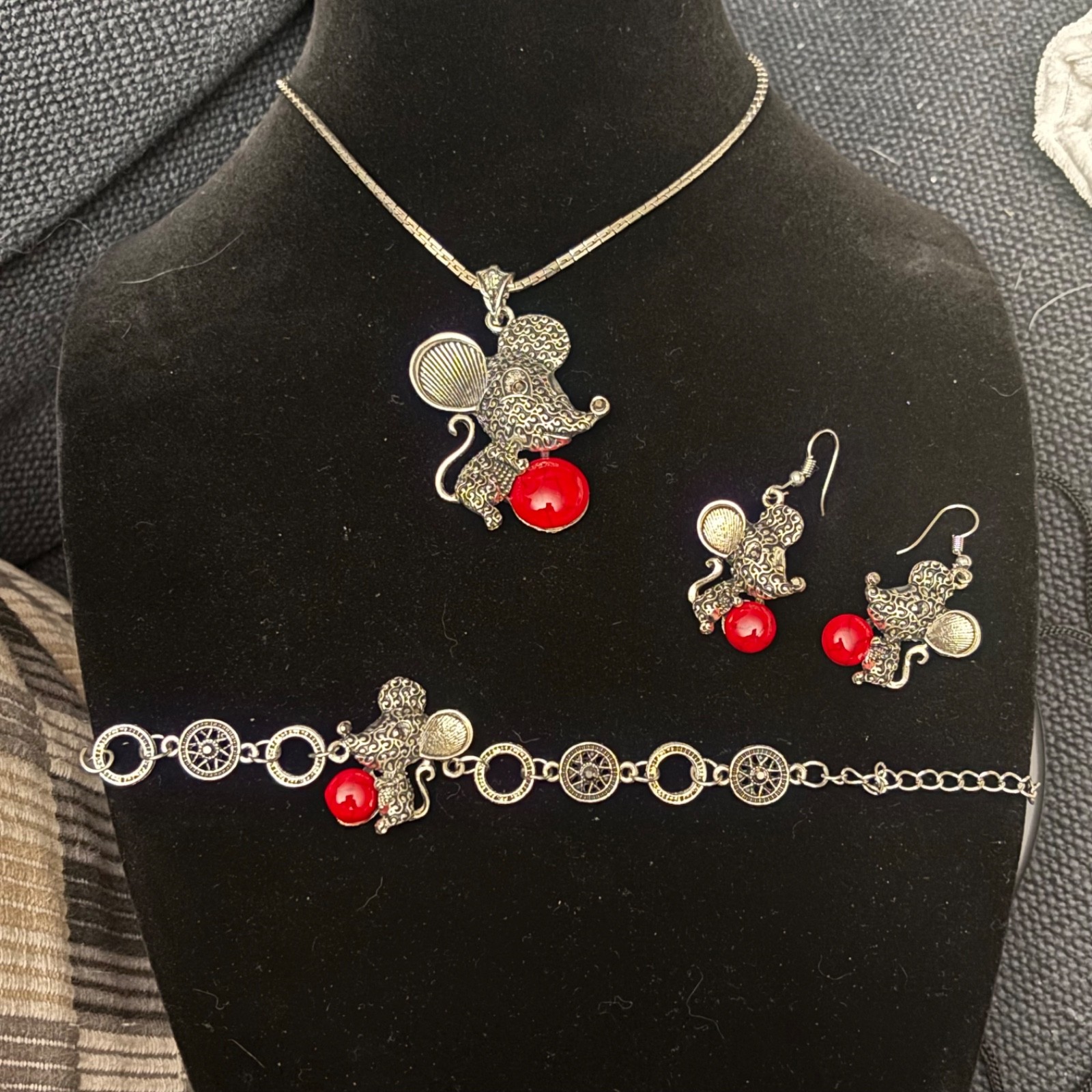 RARE vintage monet silver tone mouse jewelry 3 pc set