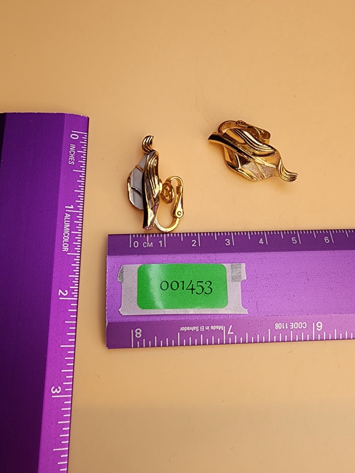 Vintage TRIFARI Signed Gold Tone White Enamel Leaf Clip on Earrings FREE $HIP!!