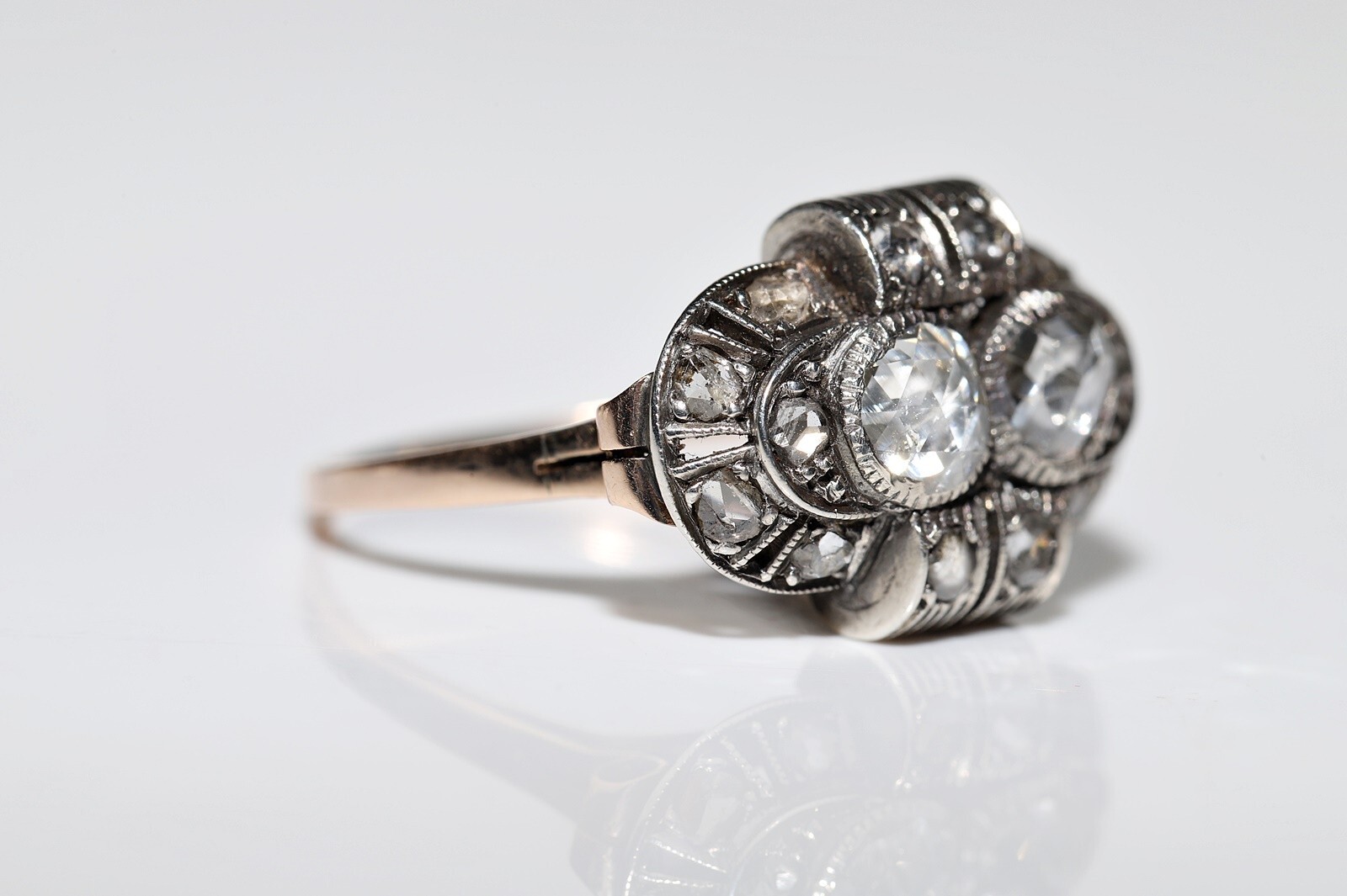 Antique Circa 1900s 14k Gold Top Silver Natural Rose Cut Diamond Decorated Ring