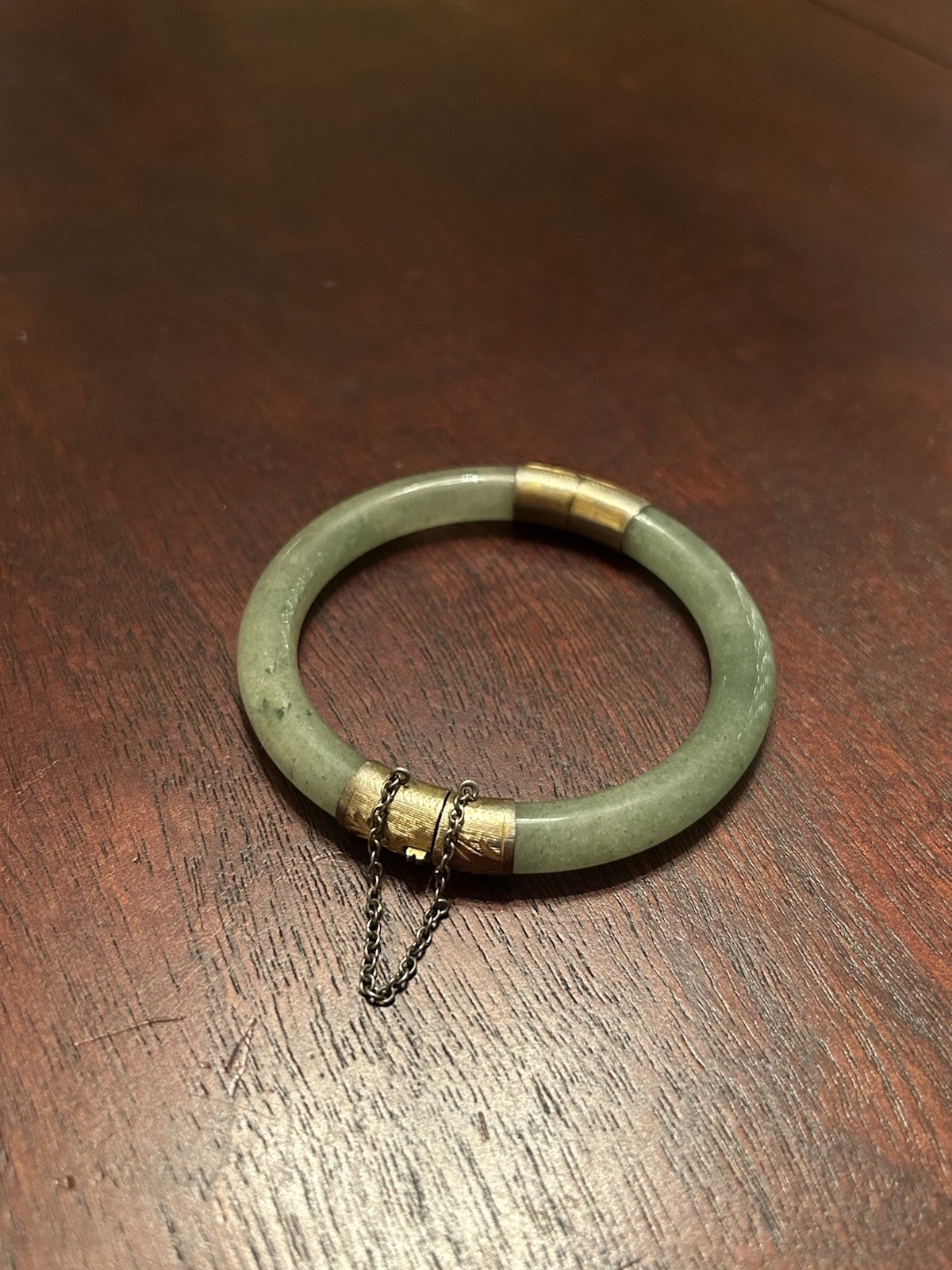 Vintage Chinese Nephrite Jade Hinged Bangle Bracelet Gold Tone Clasp