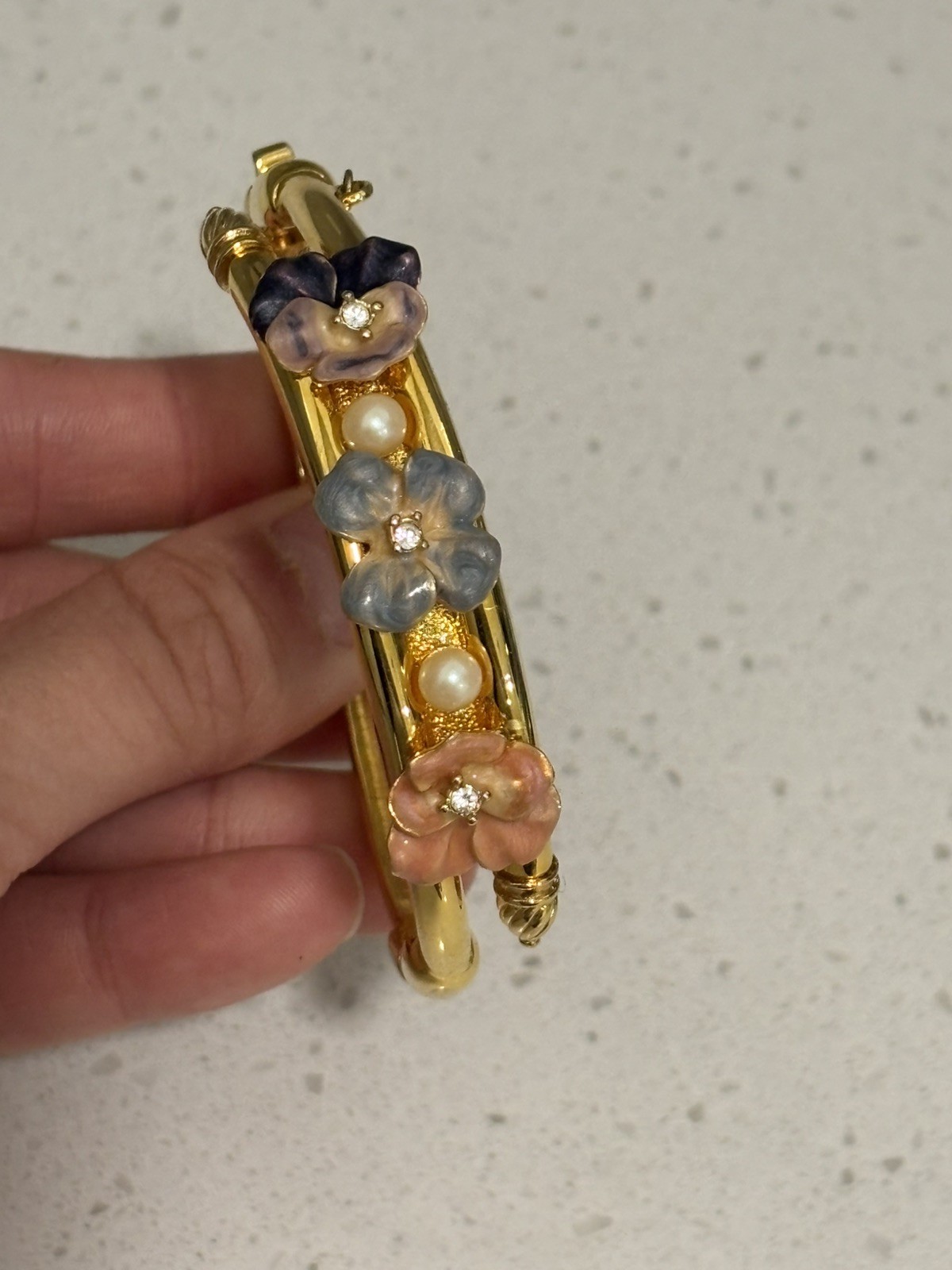 Vintage Joan Rivers Flower Bangle Bracelet Pearl Gold Tone With Safety Chain
