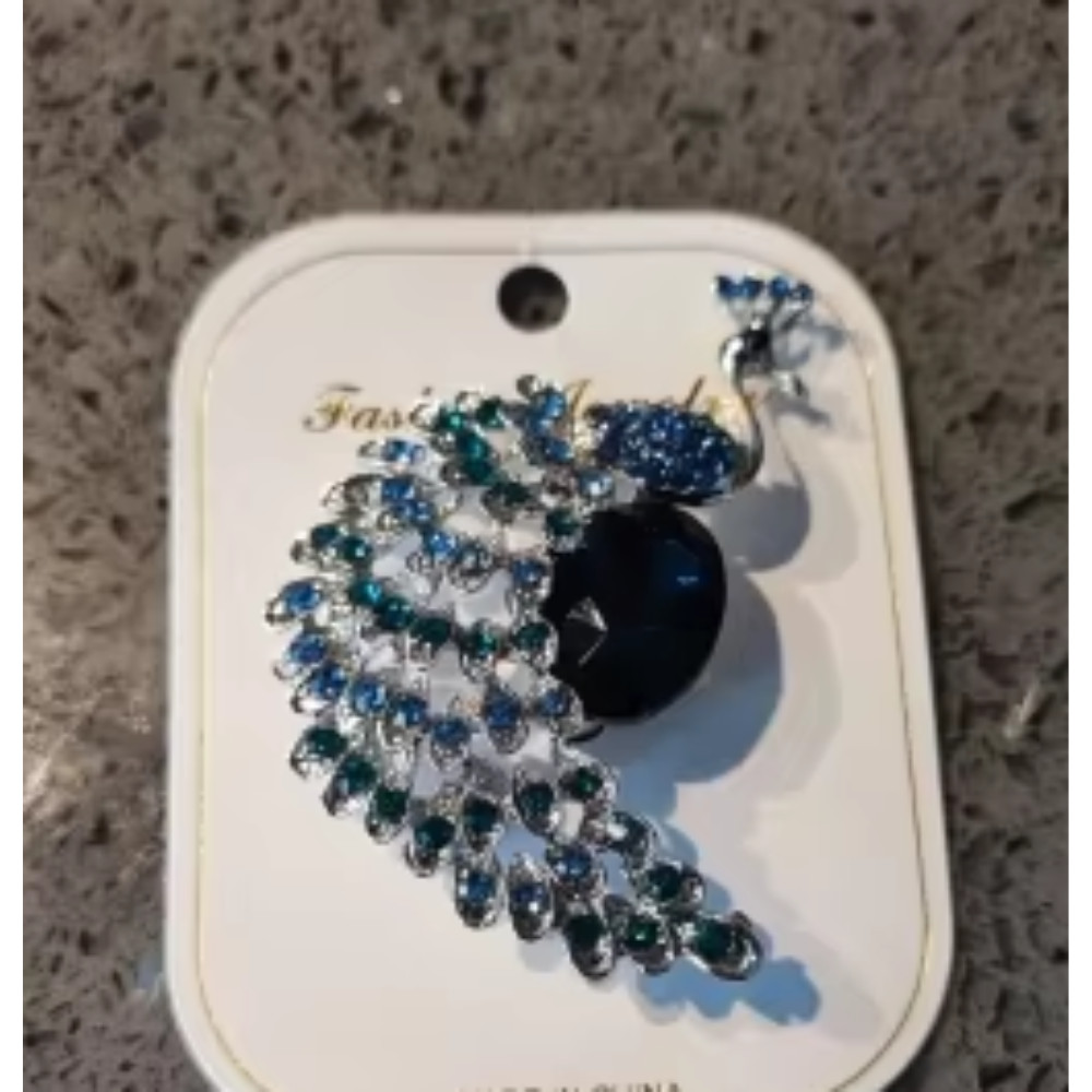 Vintage Style Peacock Bird Rhinestone Crystal Cyan Bird Brooch Pin Pendant Gift