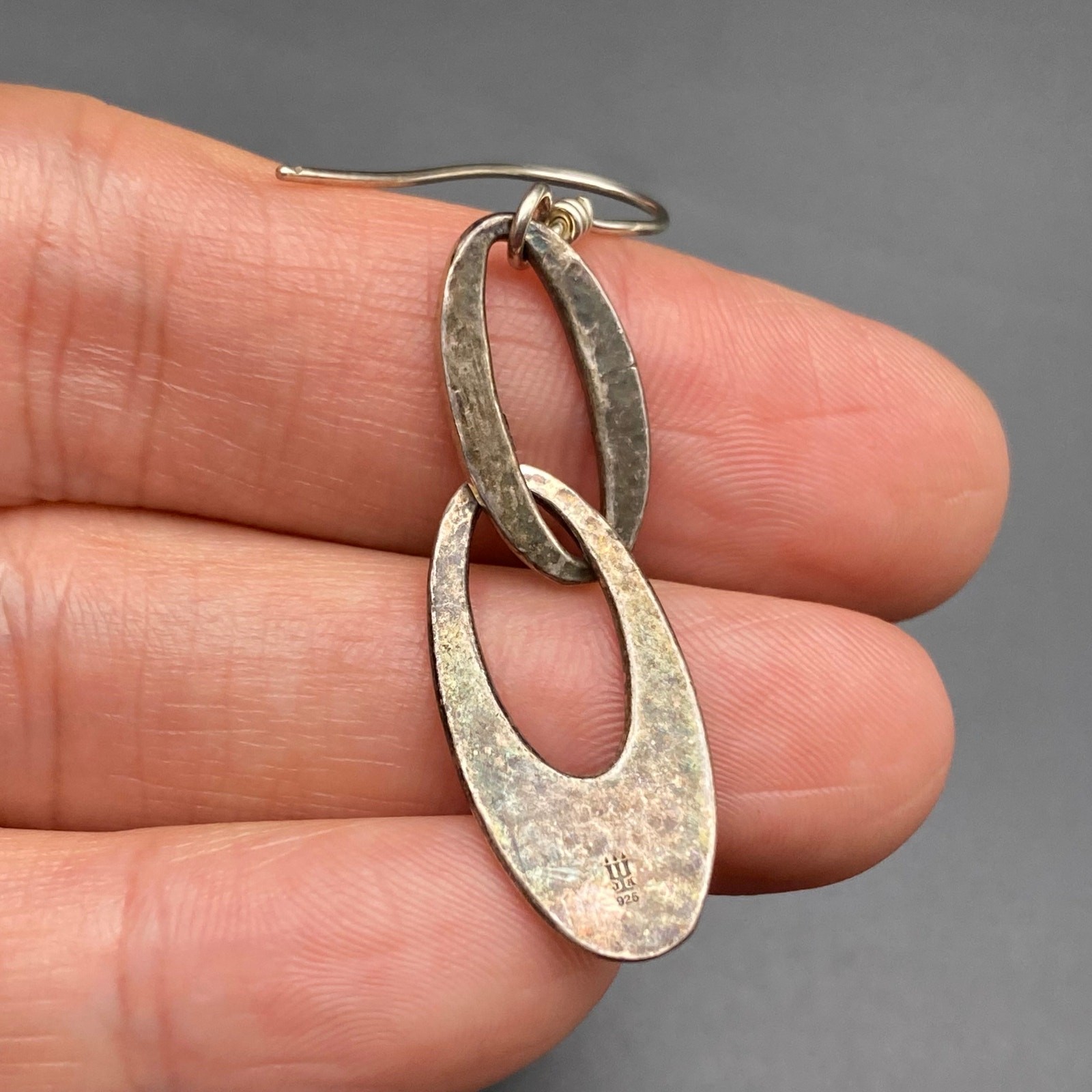 Vintage James Avery Hammer Work Sterling Silver Drop Earrings