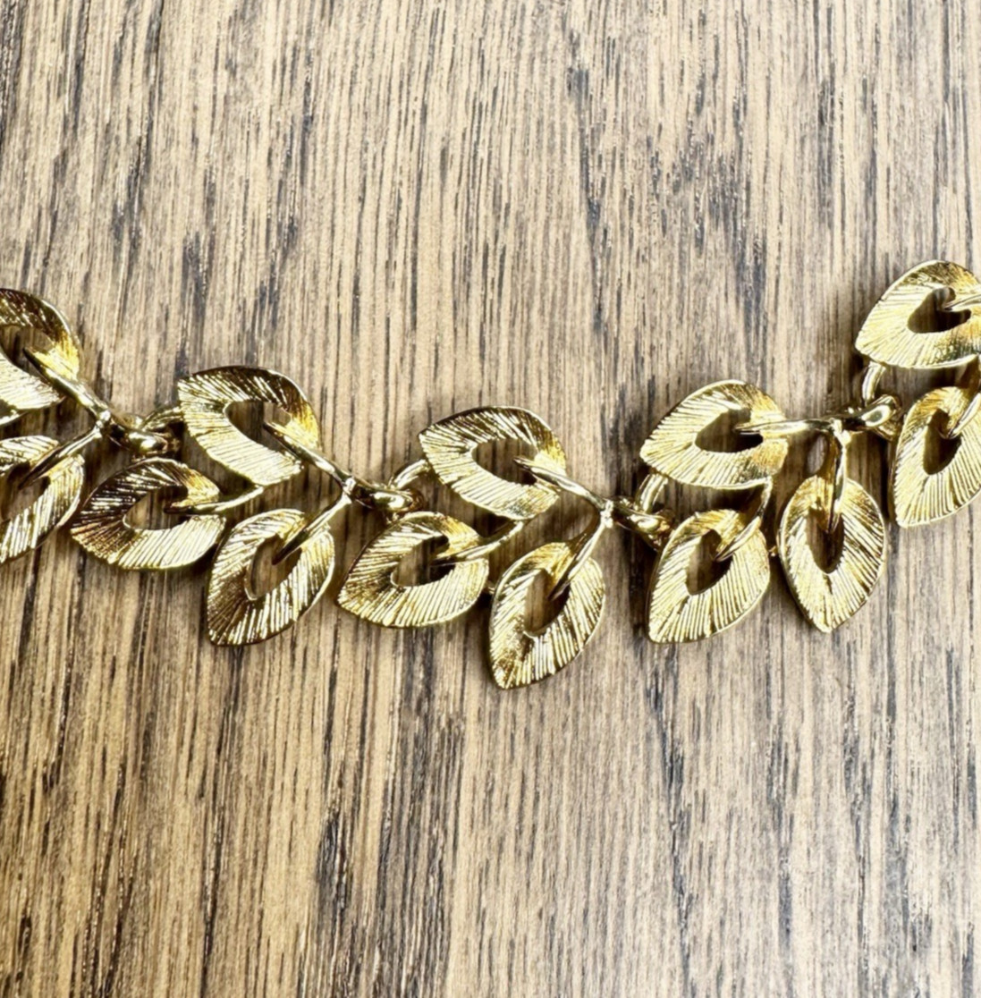 Vintage Napier Chunky Gold Tone Leaf Panel Link Necklace Signed Choker Collar