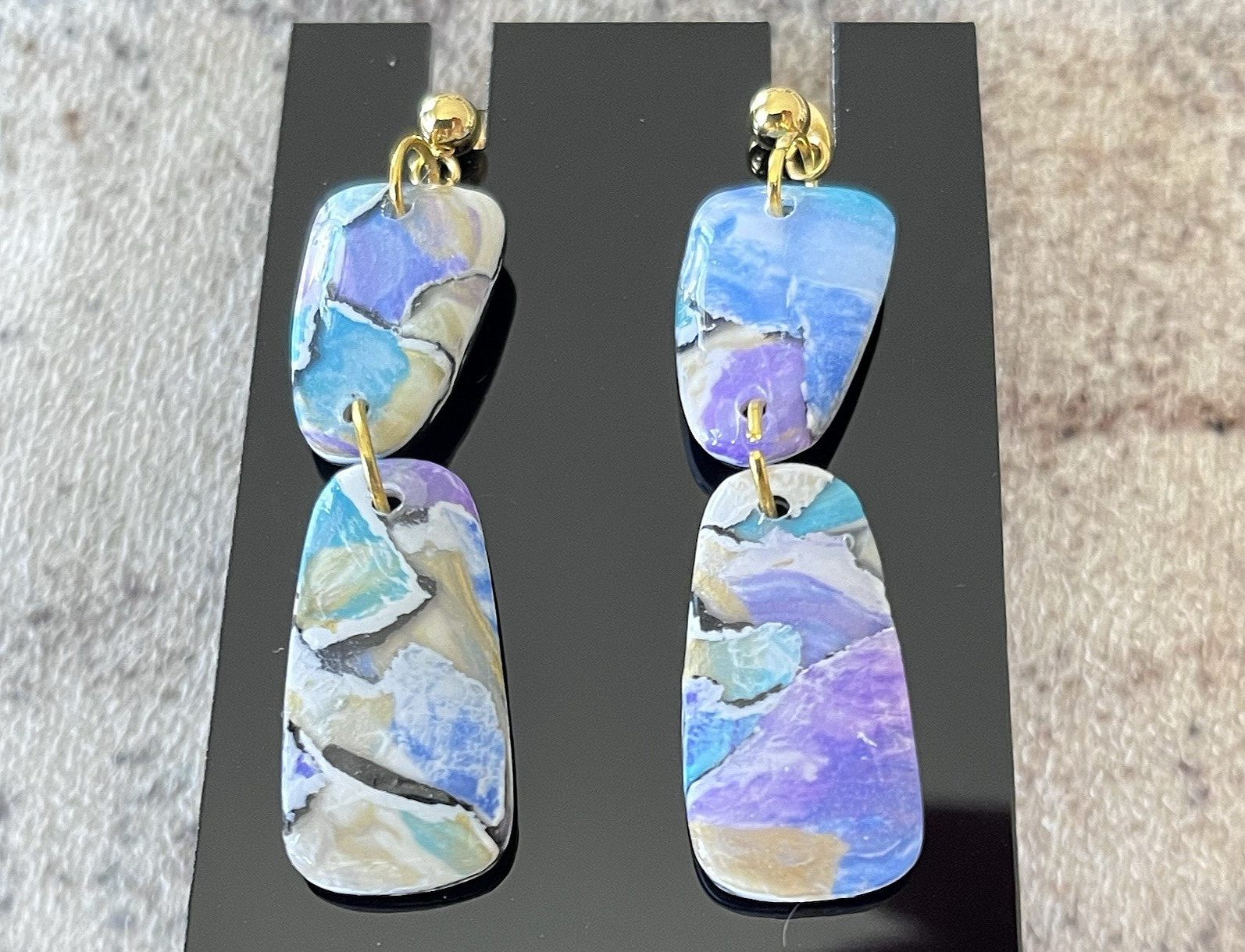Rectangle Dangle Pierced Earrings Blue, Purple, White Swirl Glam MCM Gold Tone