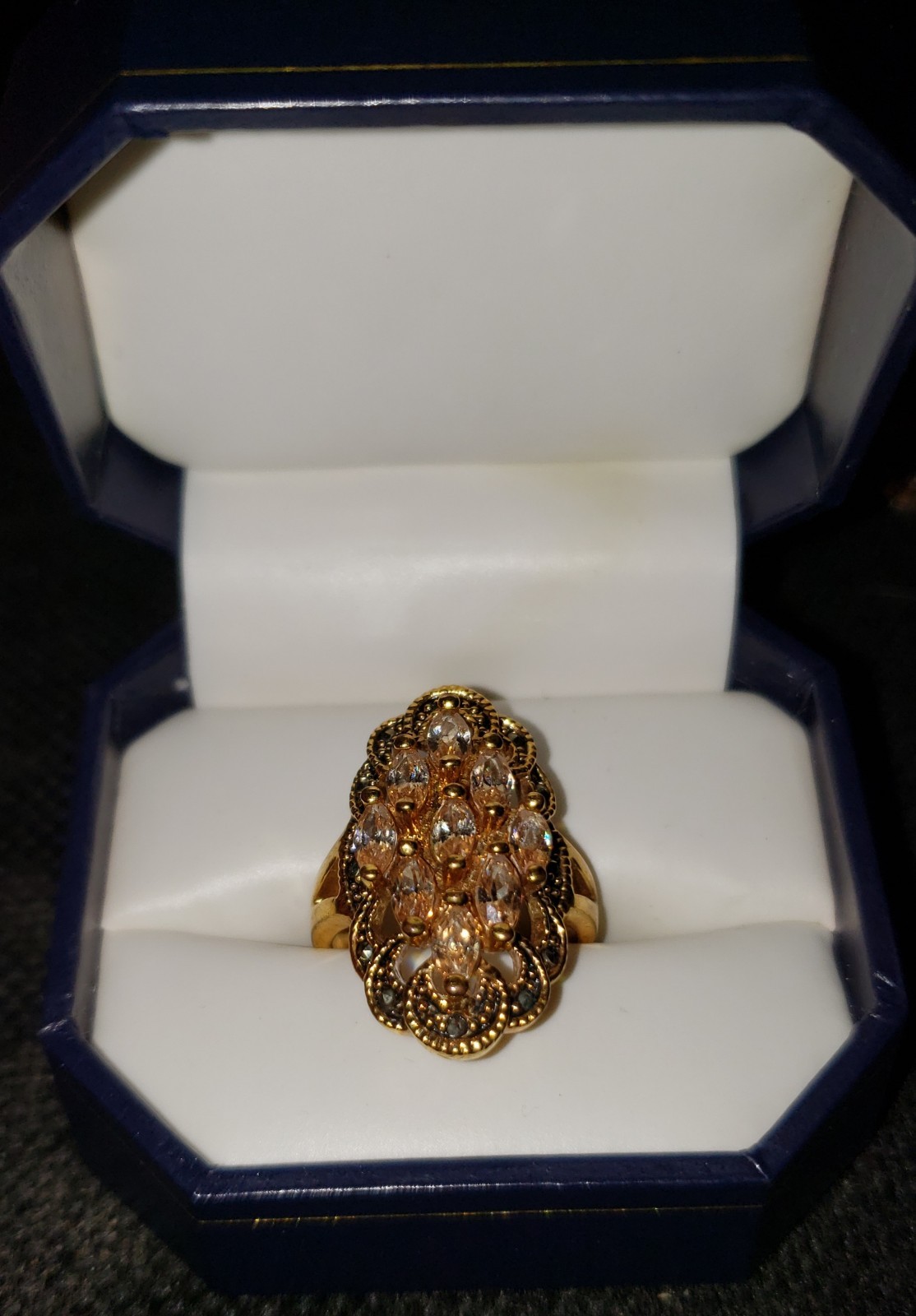 Very Beautiful Goldtone Metal Faux Marcasite Orange Peach CZ Crystal Ring Sz. 7