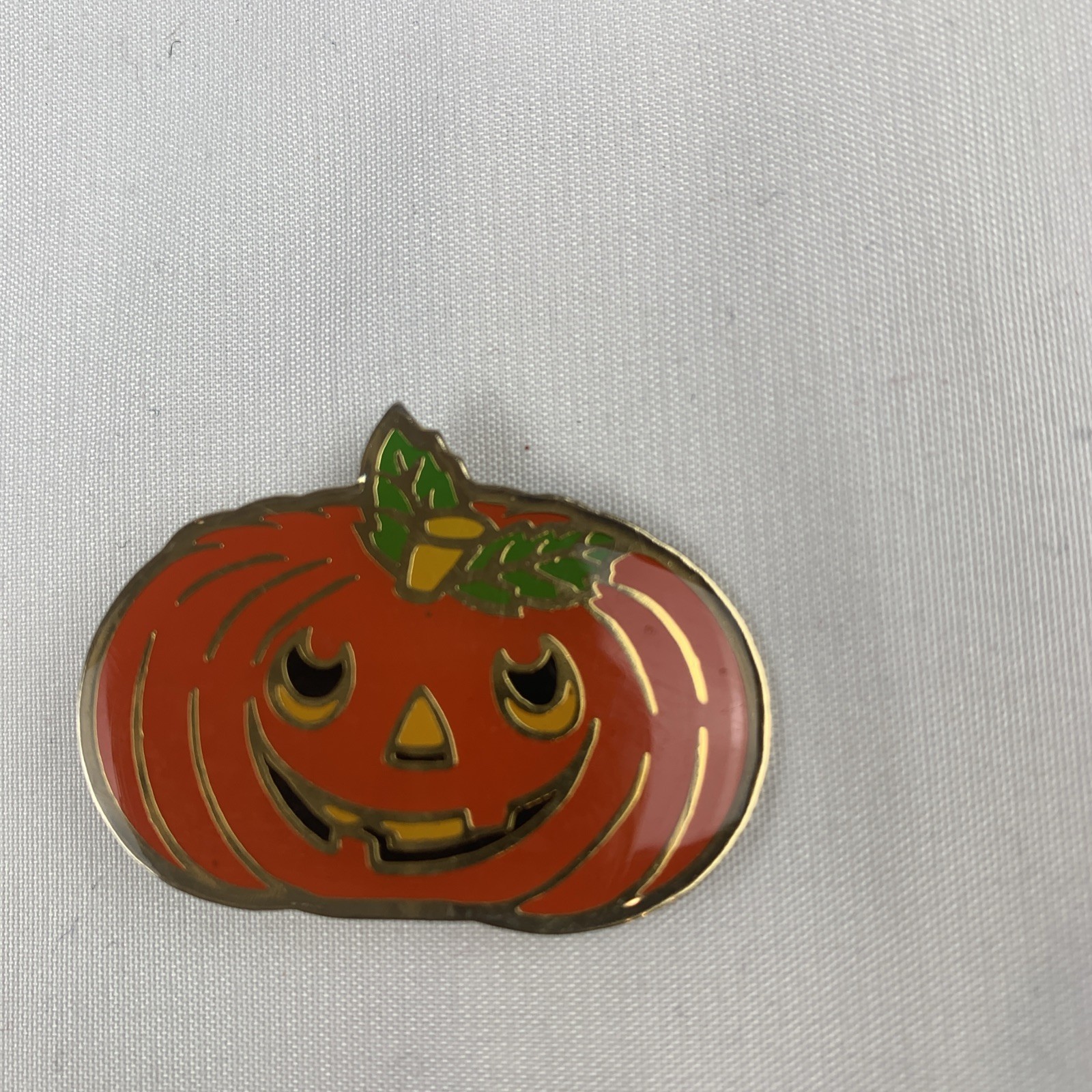 Vtg Smiling Jack O Lantern Pumpkin Pin Enamel Halloween 1.50” Long Pin