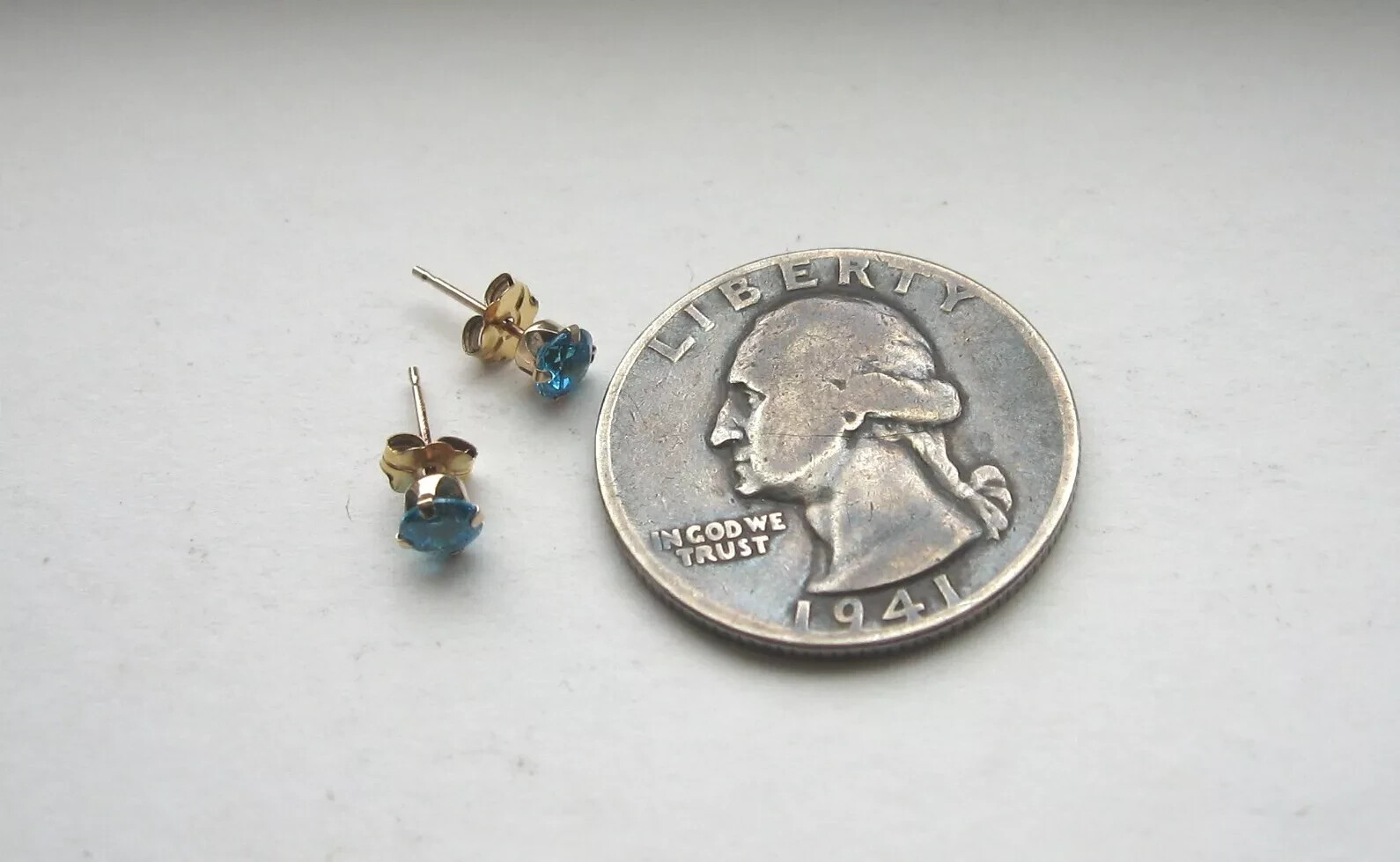 JCM 10K Solid Gold 4mm Ice Blue Stone Stick Stud Earrings
