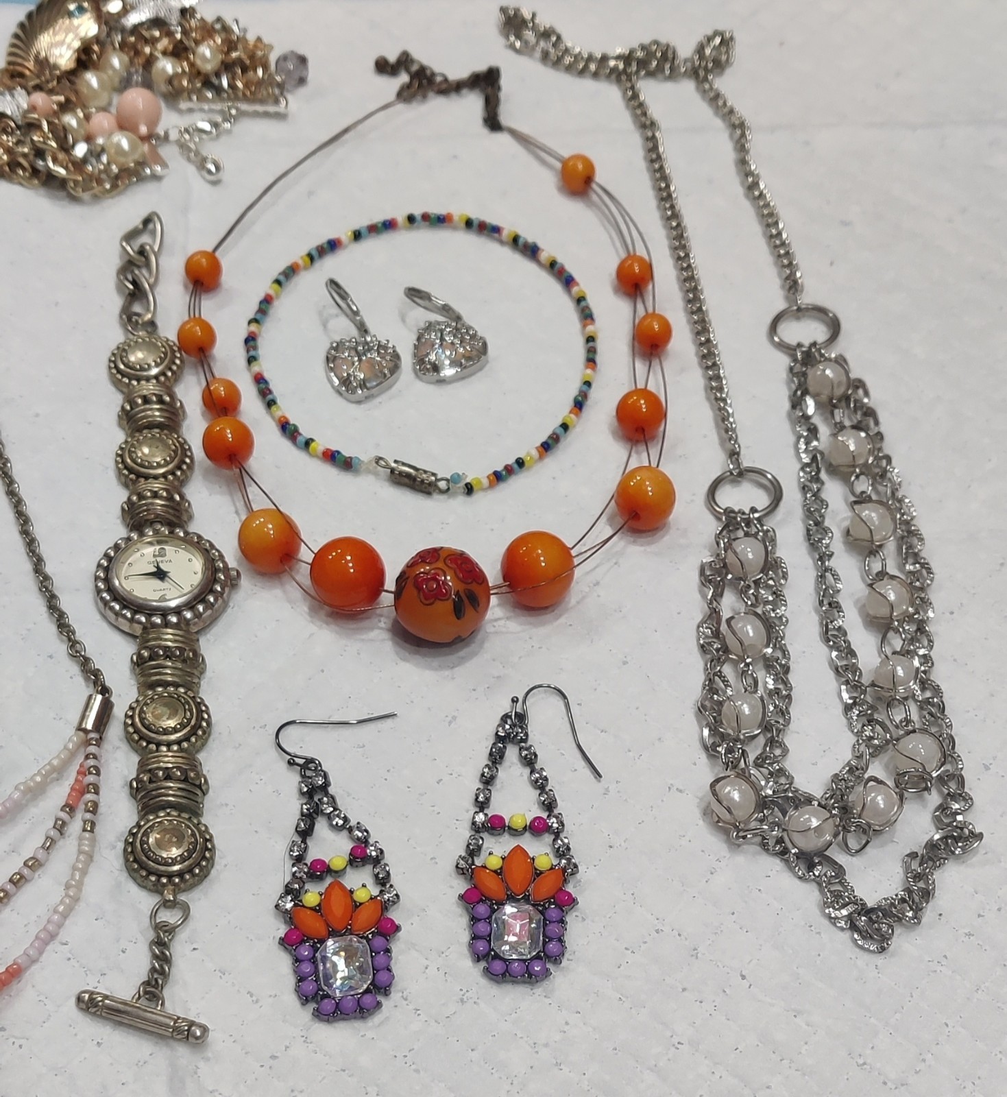 Lot Of Estate Costume Jewelry, 15 Pcs