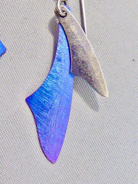 Artisan designer David Smallcombe solid 925 sterling silver BLUE ENAMEL EARRINGS
