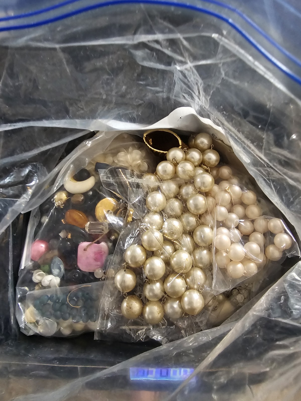 3LB 9OZ Lot of Unsearched Jewelry Repair Craft Wear Lot
