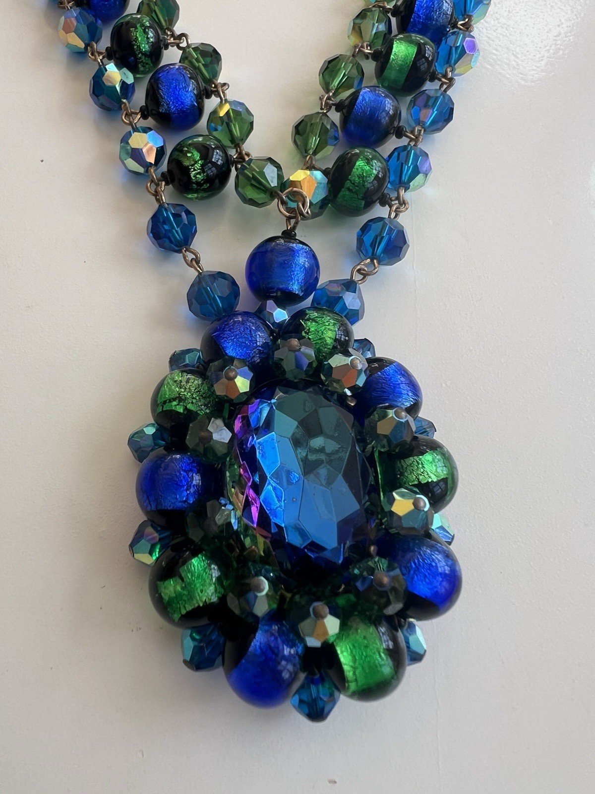 GORGEOUS VTG STATEMENT DESIGNER NECKLACE VENETIAN FOILED BLUE/GREEN GLASS BEADS