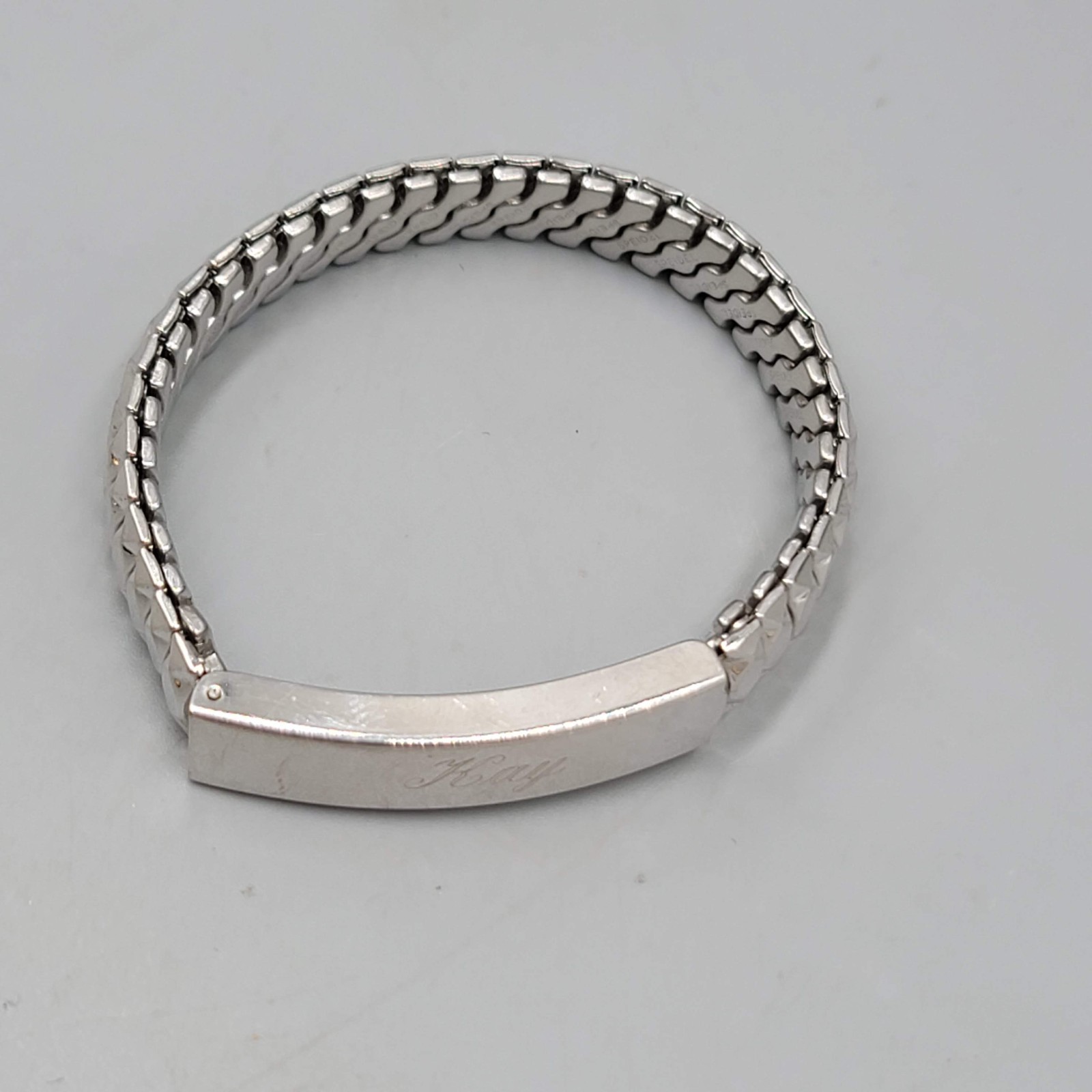 Vintage KAY Id Bracelet Silver tone Expanding Hidden Compartment 6 in