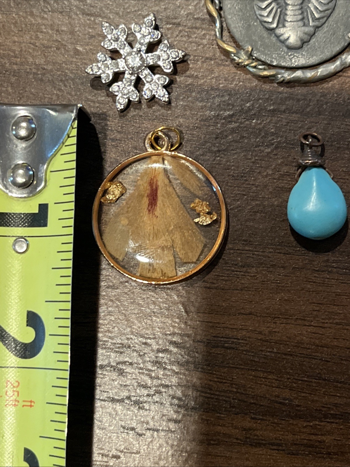 Vintage Pendant Lot Anson Pewter Kramer Metal Mixed Materials Gold Silver Tone