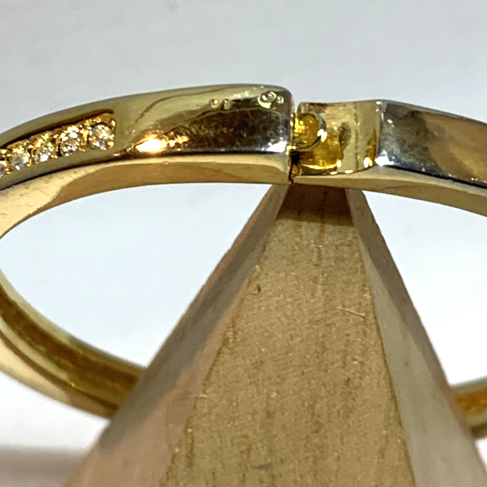 Roman Pave Crystal Bracelet Gold Tone Slim Hinged Size 6.75 VTG