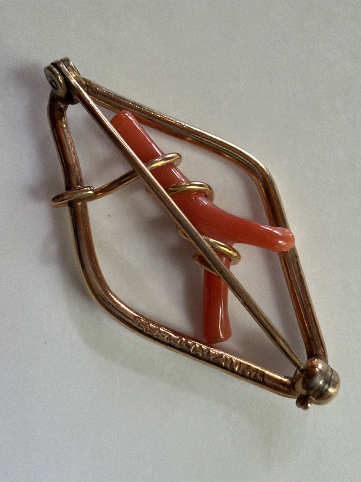 Vintage Stamp Uncas 1/20th 12k Gold Fill Coral Branch Interwoven Scroll Work