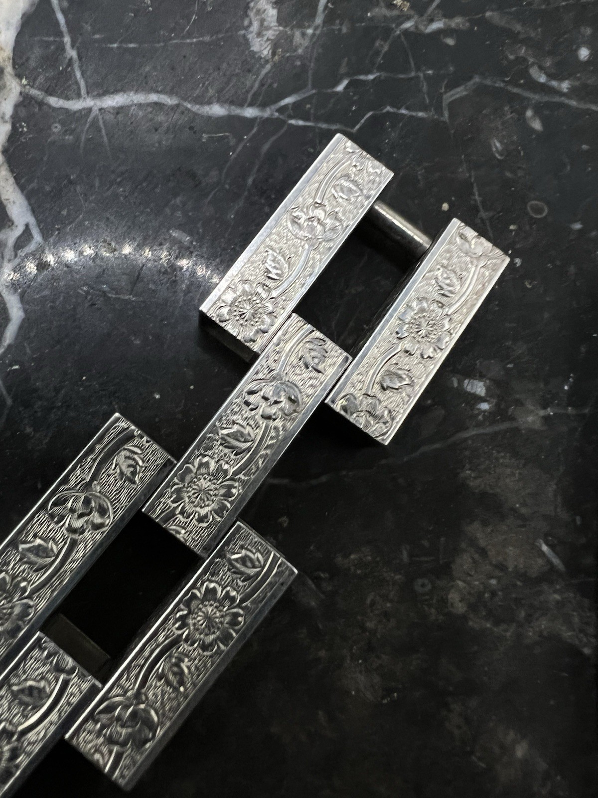 Antique Edwardian Deco Sterling Silver 7.5′ Tank Track Etched Bracelet 30g