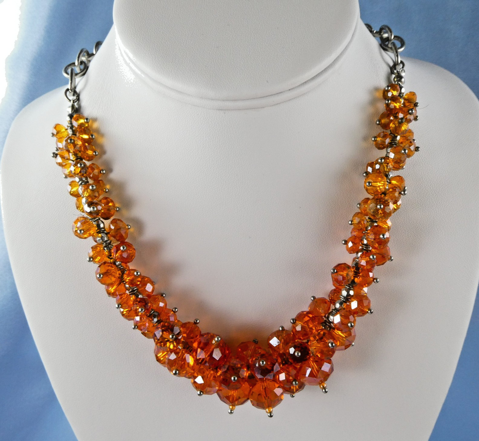Pretty Glass Crystal ORANGE Beaded Necklace Silver Tone Fashion Jewelry SPARKLE!
