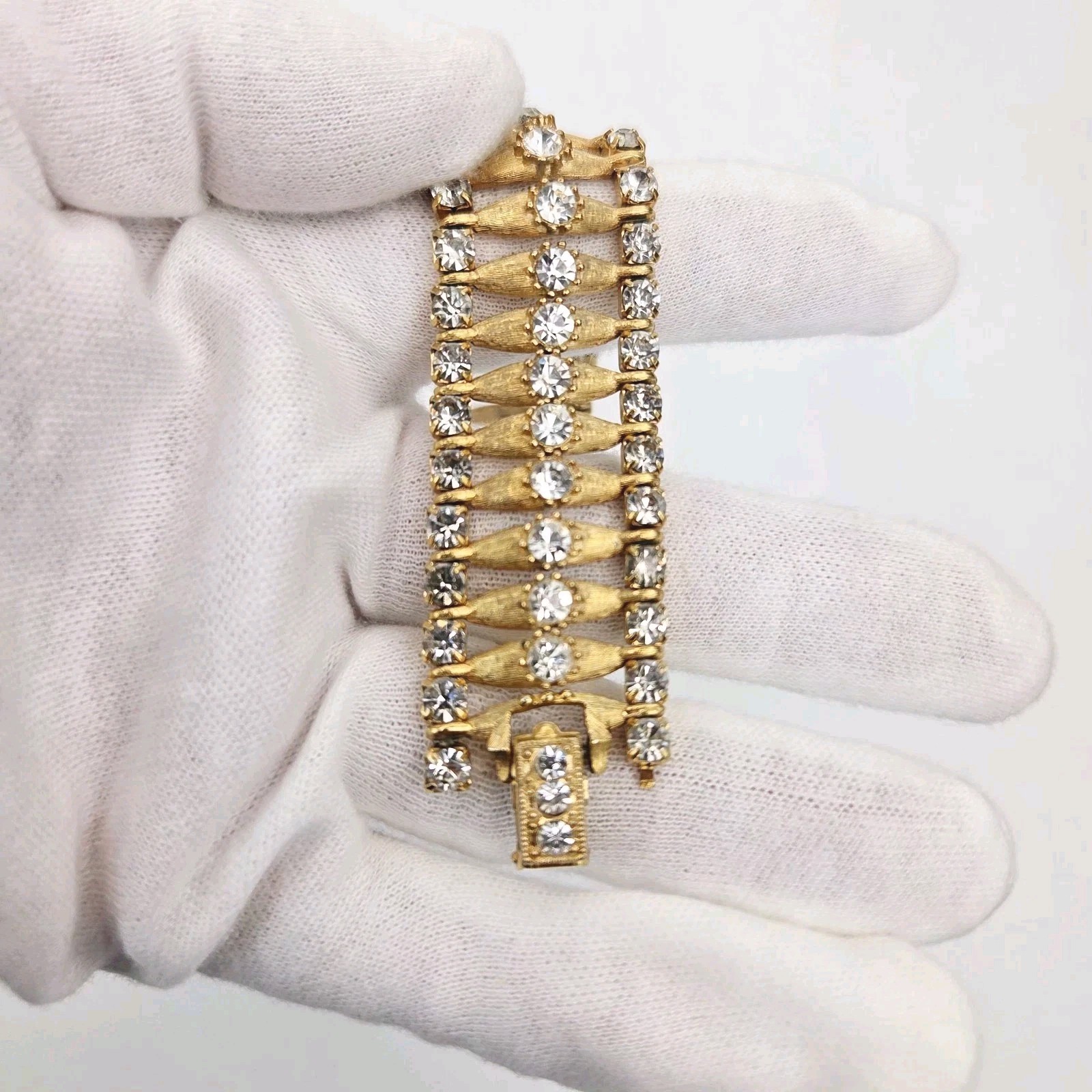 Vtg Parklane Parure Necklace Bracelet Clip-On Earrings Set Textured Gold Tone