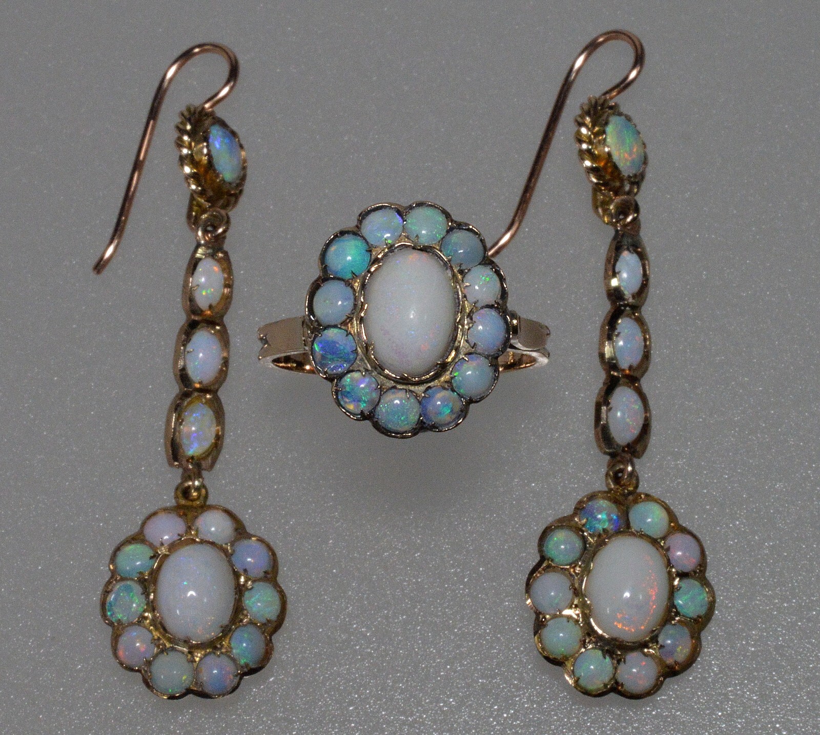 ANTIQUE VICTORIAN 9K GOLD OPAL EARRINGS RING SET C.1890