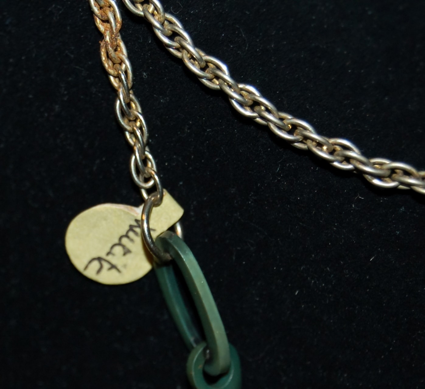 VINTAGE JEWELRY Necklace Stainless Steel Chain Lucite Pendant