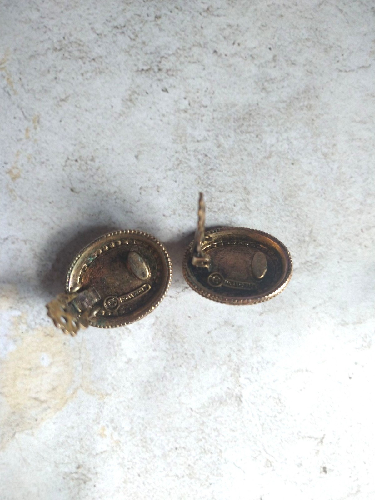 Hollycraft Vintage Moonstone Clip On Earrings