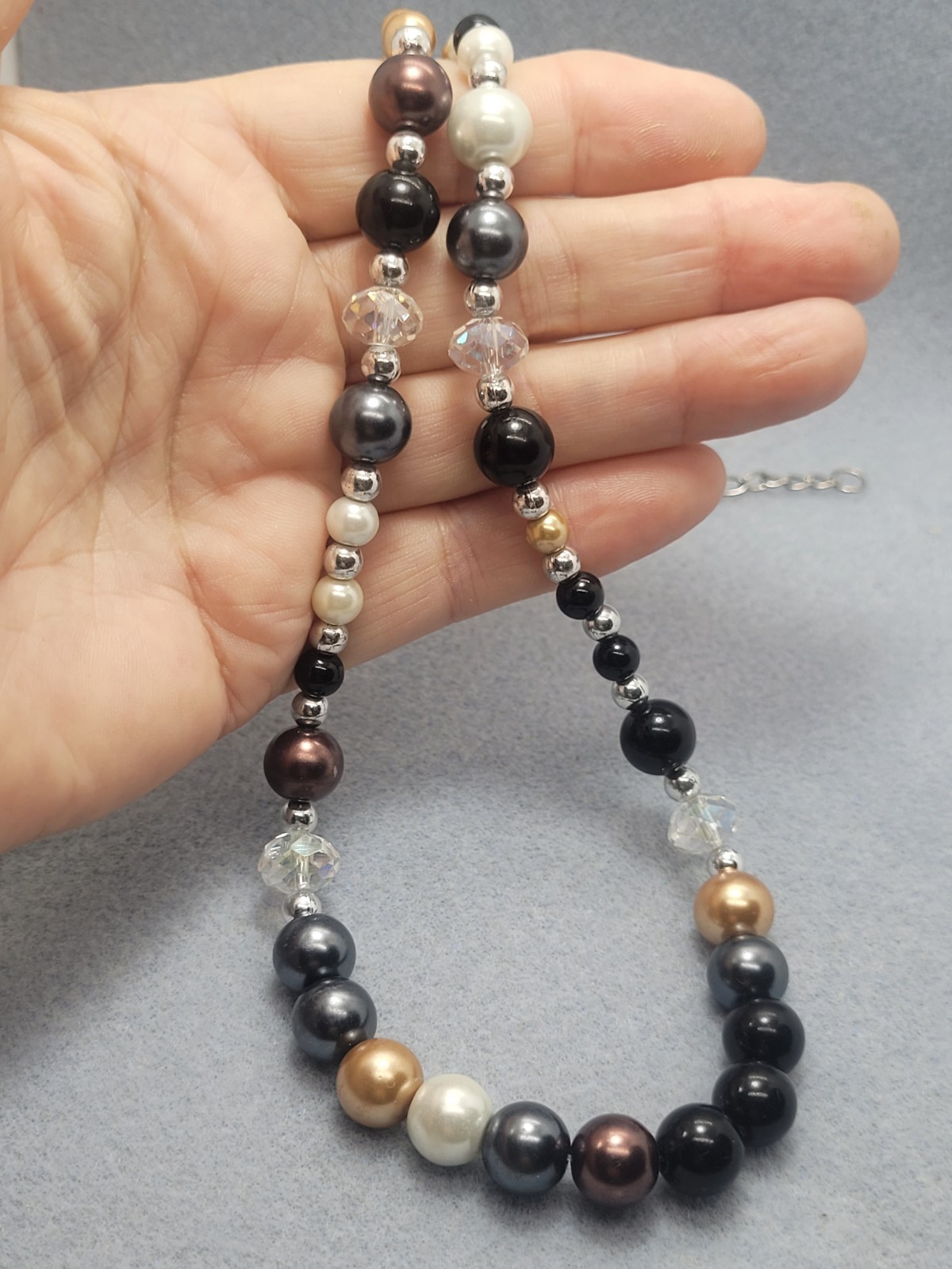 Multicolor Pearl Imitation Faseted Glass Beads Necklace 21in.
