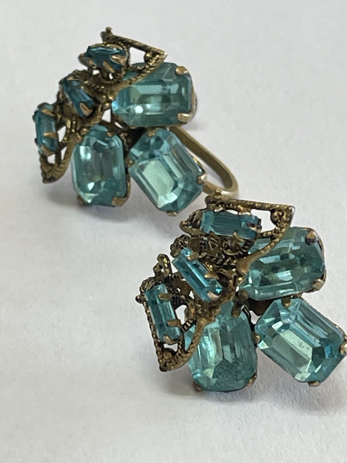Antique Czechoslovakia Aqua Blue Screw Back Earrings. Art Deco