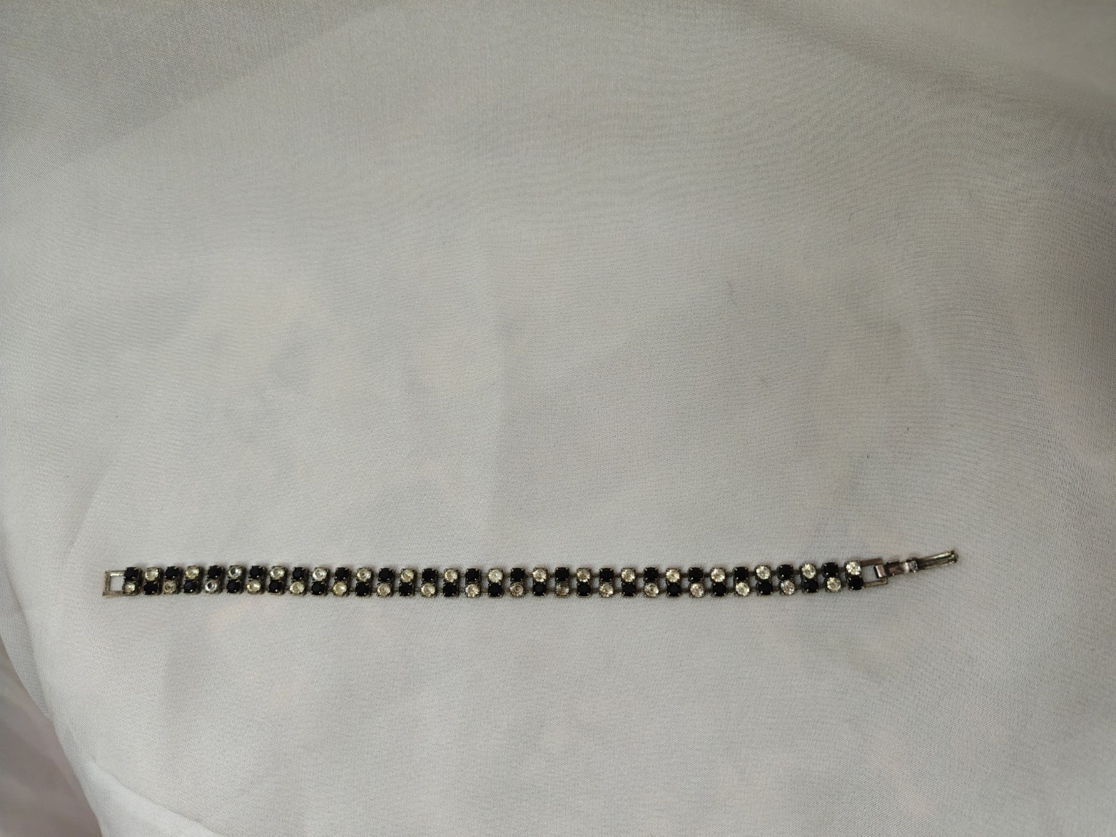 Art Deco Vintage Clear And Black Rhinestone Chain Bracelet