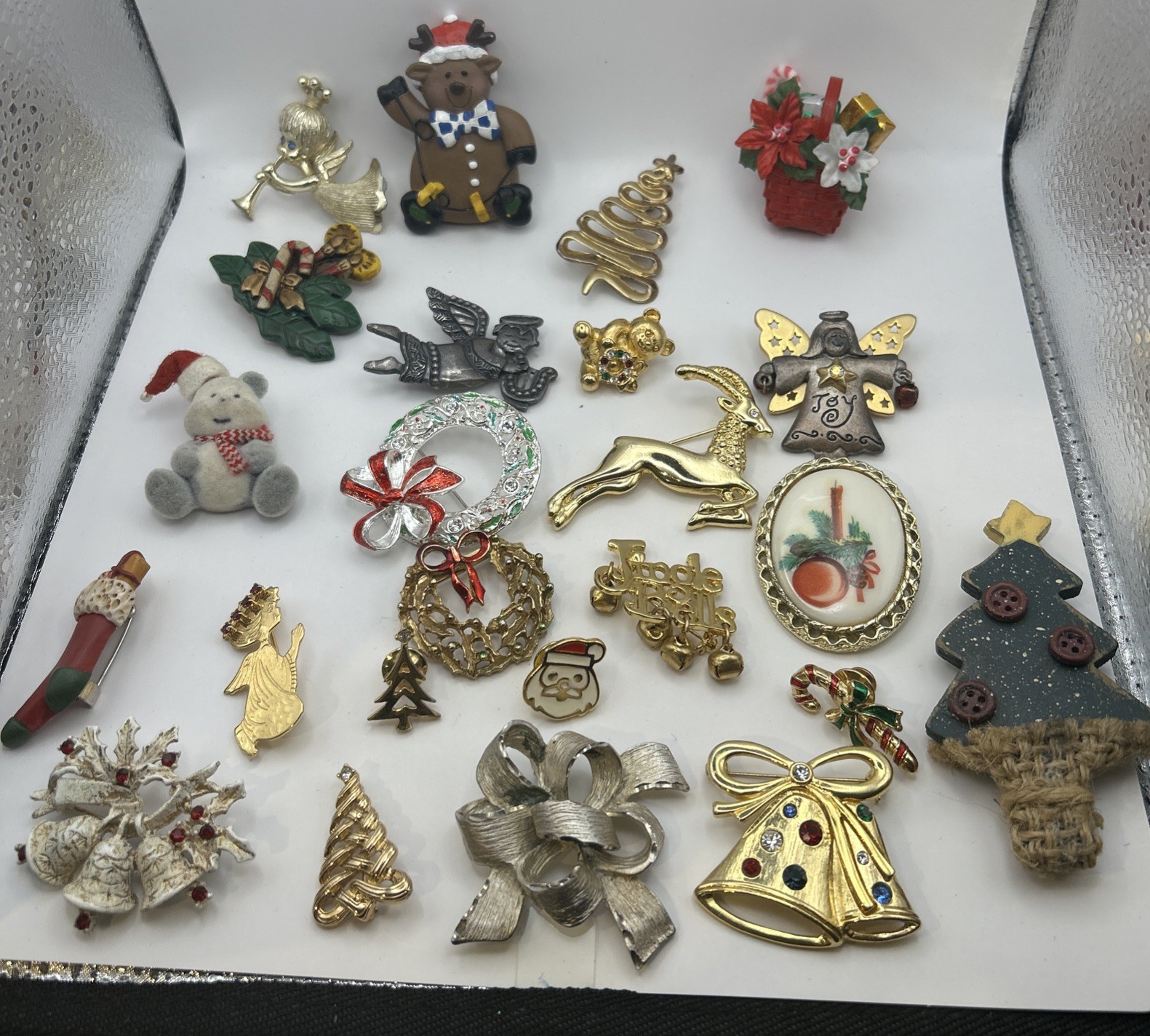 Vintage -now 24 Christmas Brooch /pin Lot Some Signed Bells, Trees, Angels, +