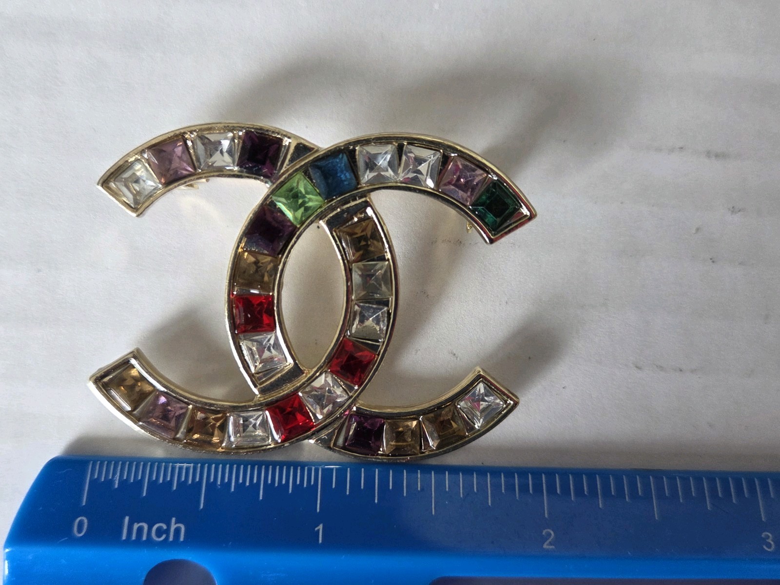 Vintage Designer Brooch Colorful Crystals Rhinestones Gold Tone Almost 2″