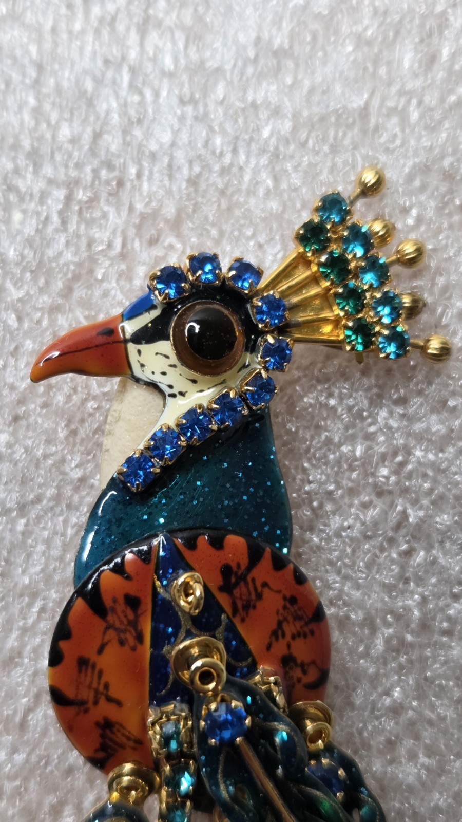 VINTAGE “LUNCH AT THE RITZ” RHINESTONE PEACOCK BIRD DANGLE CLIP ON EARRINGS