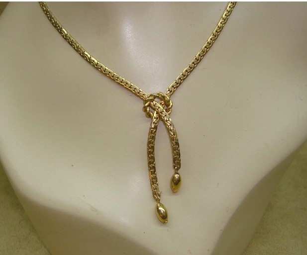 VINTAGE SARAH COV GOLD TONE FLAT FANCY LINK NECKLACE CRISSCROSS/LOOP/TIE DESIGN