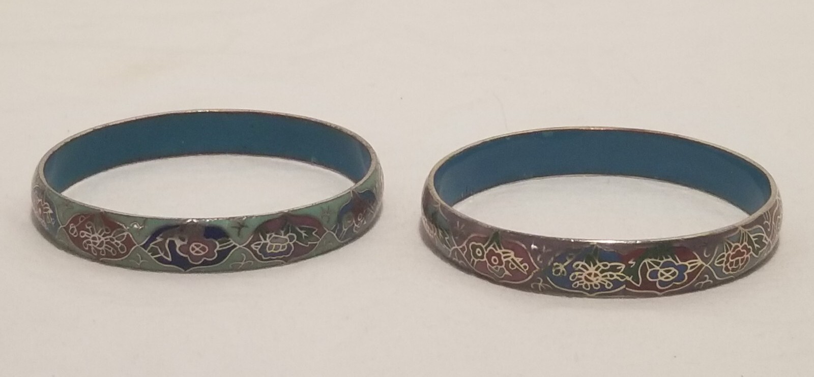 Vintage Chinese Cloisonne Enamel Flower Bangle Bracelet Lot (2) Beijing
